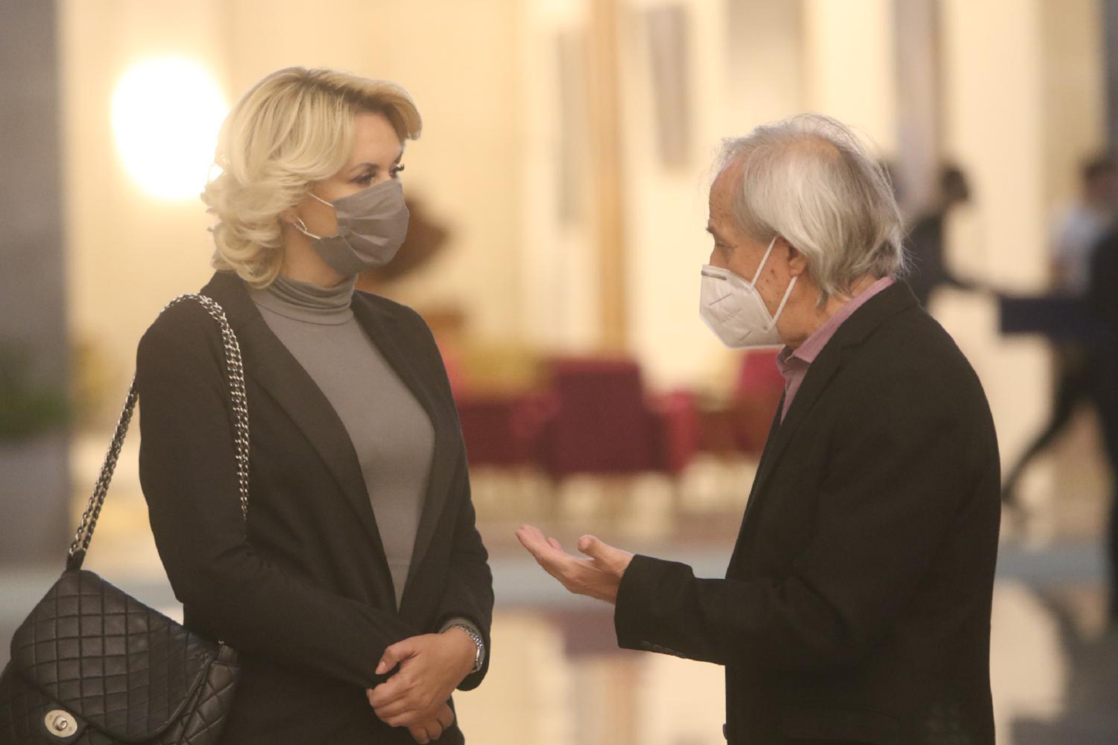 Mesto: Beograd
Datum: Mon Dec 14 18:03:33 CET 2020
Dogadjaj:  DRUŠTVO - sednica Kriznog štaba
Fotoreporter: Zoran Mrđa
Ličnosti:  
Izvor: FoNet