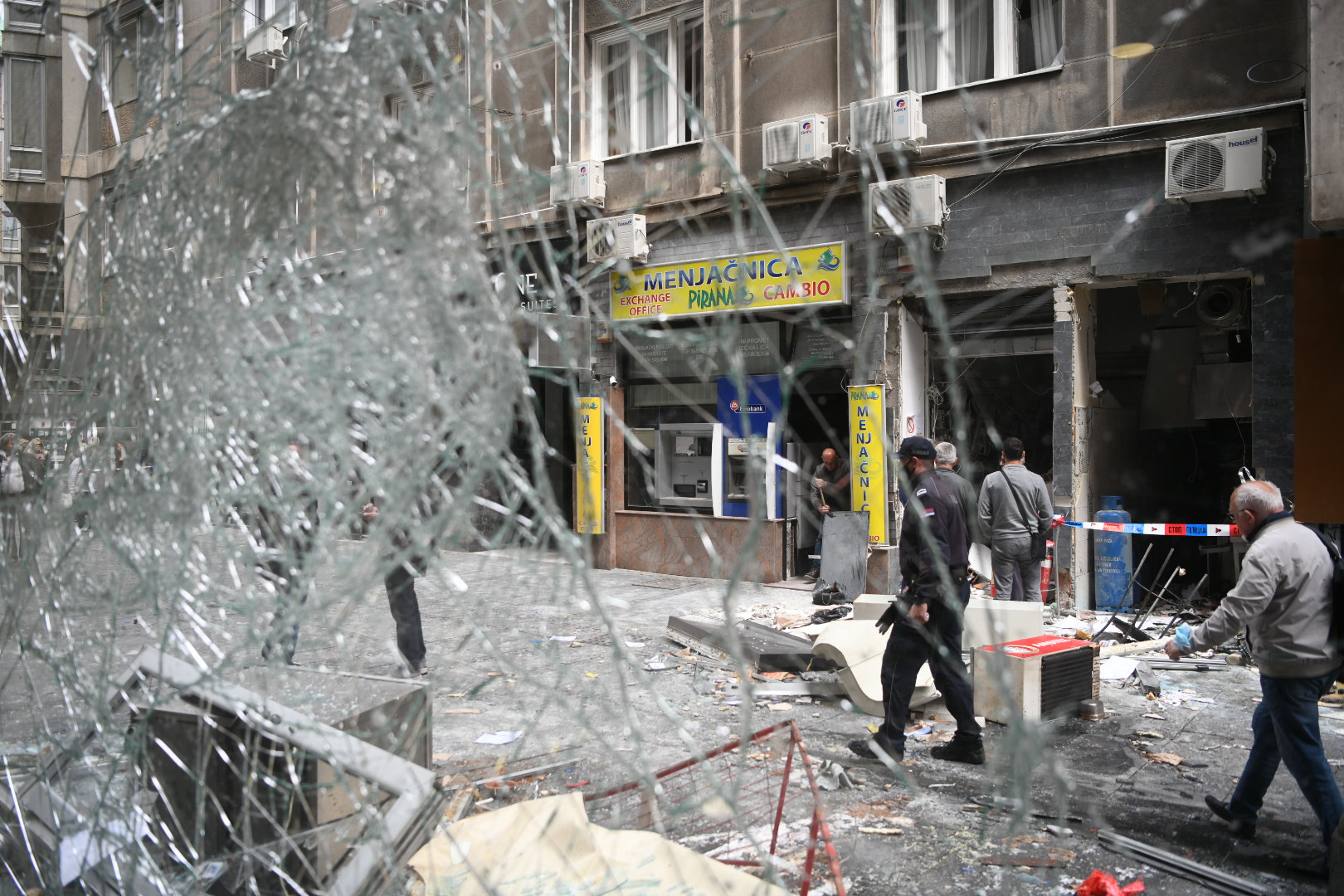 Beograd 31.05.2021. Čika Ljubina ulica, eksplozija, hronika, plinska boca, vatrogasci, policija, uviđaj, uvidjaj Foto: Vesna Lalić/Nova.rs
