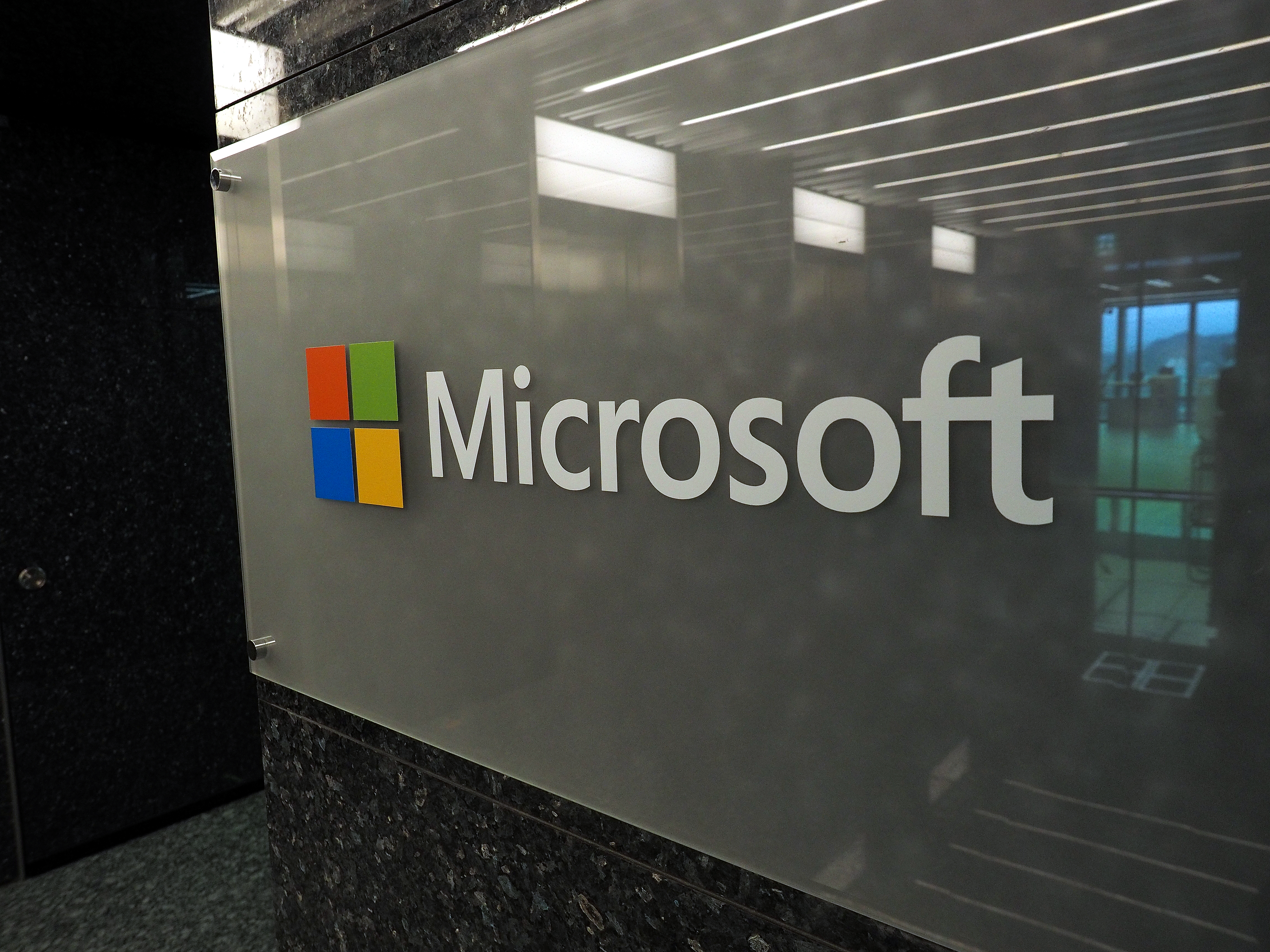 Microsoft 'Startup' project fenefits global firms