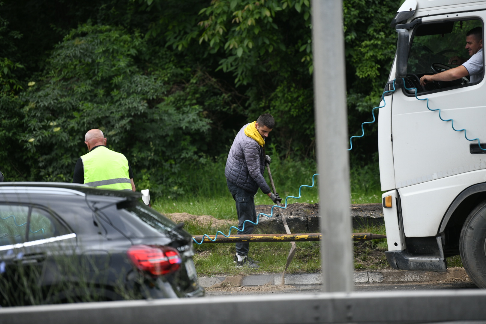 Beograd 31.05.2021.  prevrnut kamion, cisterna