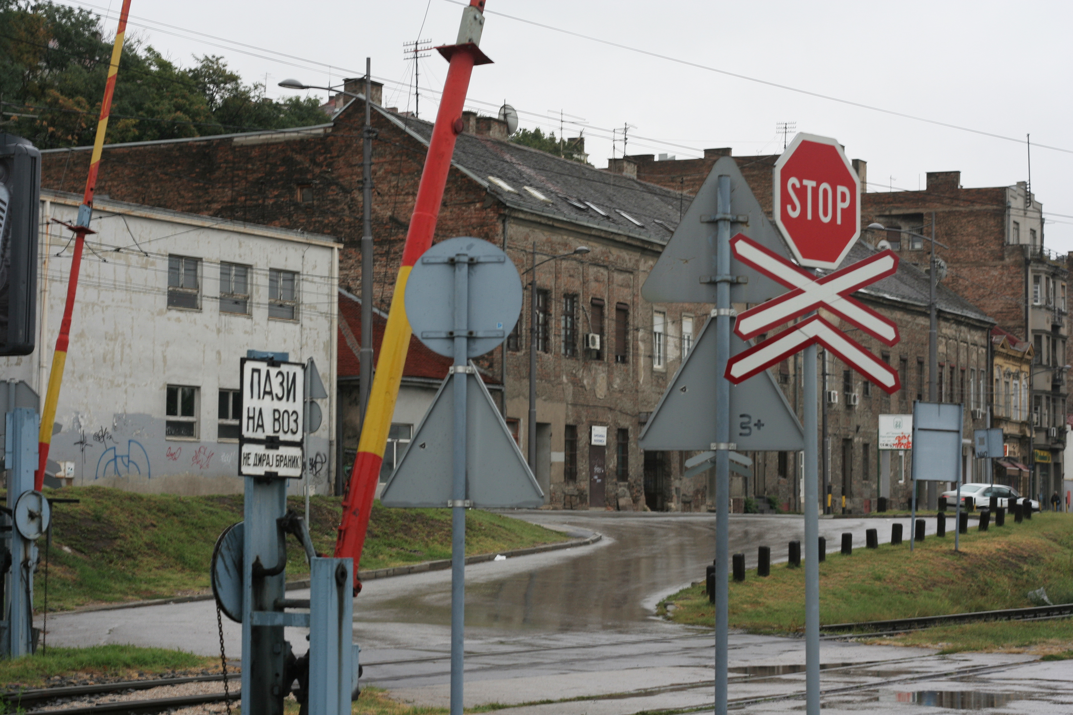 Rampa, voz, podignuta rampa, ilustracija Foto: Shutterstock