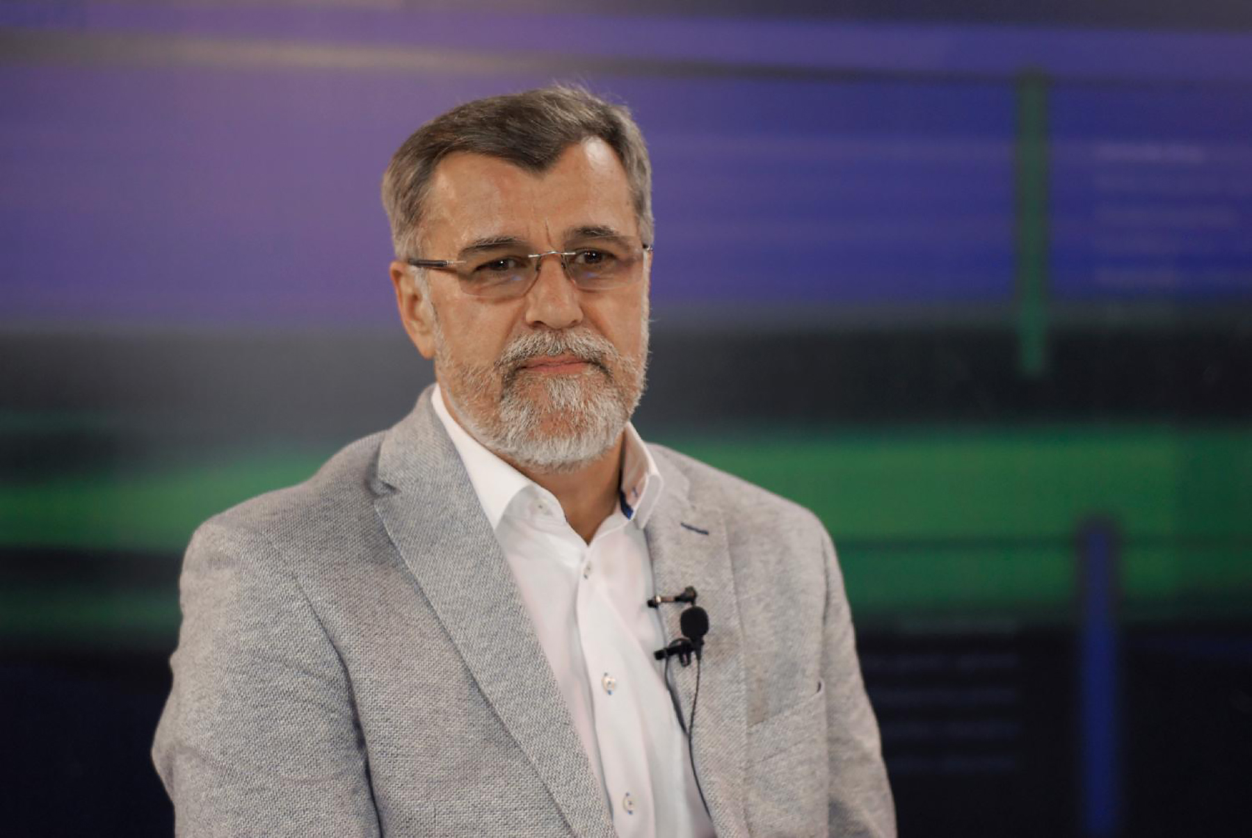 Mesto: BEOGRAD
Datum: Sun Apr 18 11:25:46 CEST 2021
Dogadjaj: KVAKA 23 - intervju FoNetu predsednika Komisije za istraživanje ubistva novinara Verana Matića, u okviru serijala Kvaka 23
Fotoreporter: Milica Vučković
Ličnosti: Veran Matić
Izvor: FoNet