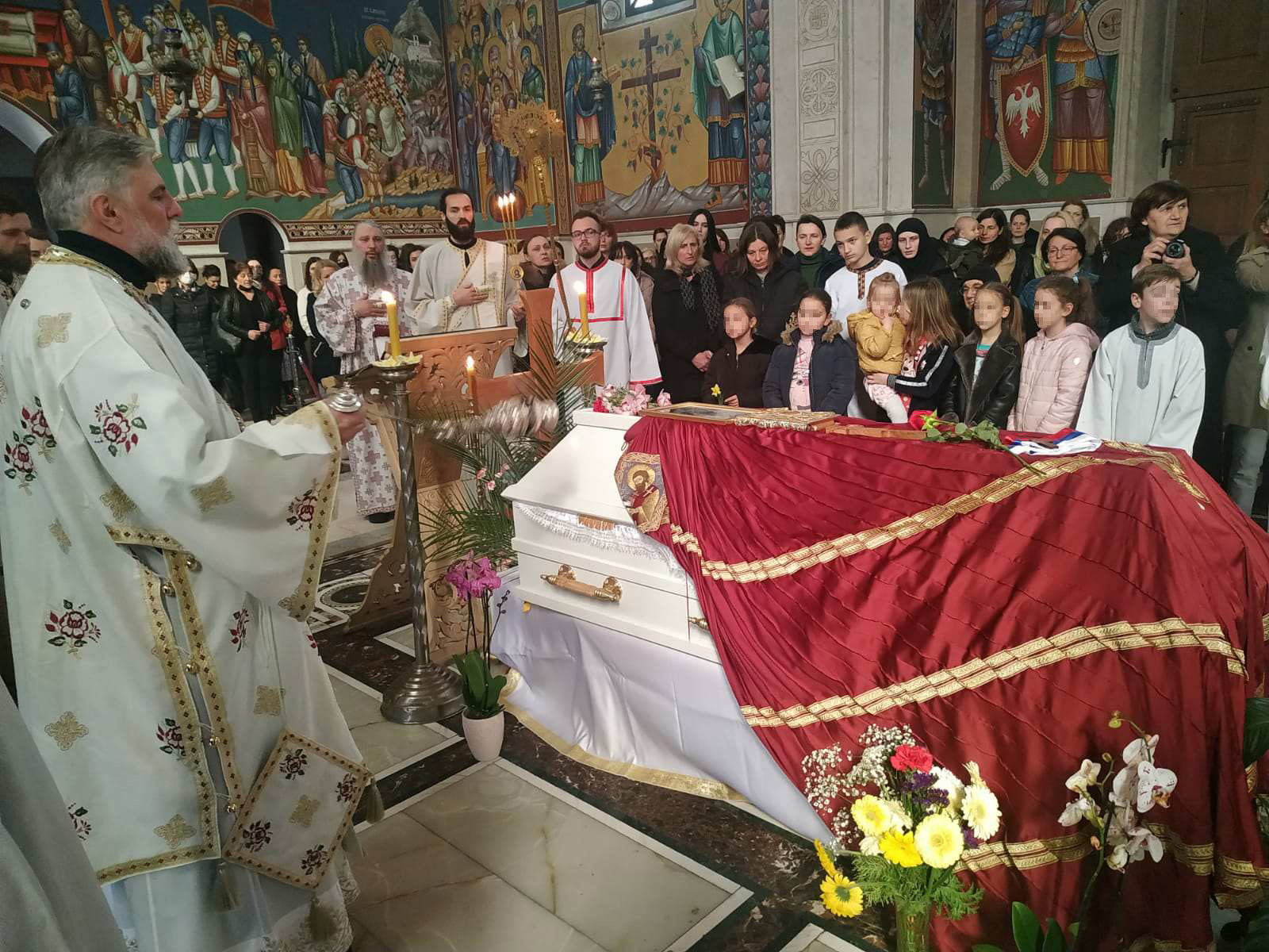 5.3.2021. Trebinje, Manastir Tvrdoš, Vladika Atanasije Jevtić opelo, sahrana slike prosledio Voja