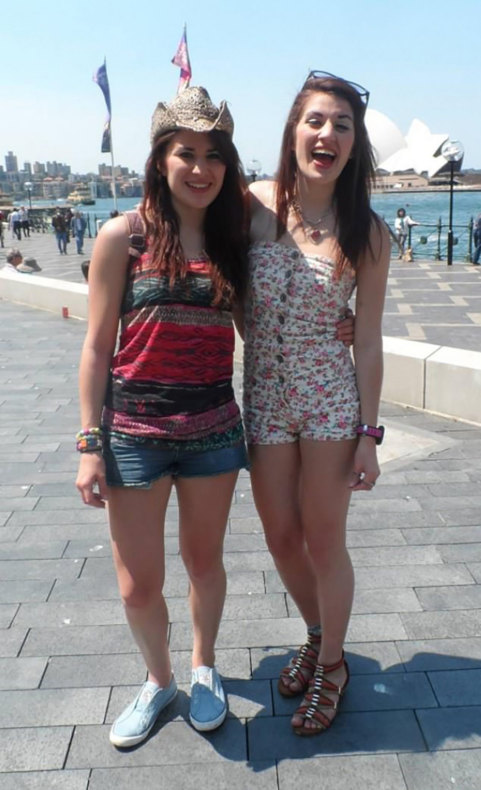 Melissa and Georgie Laurie
