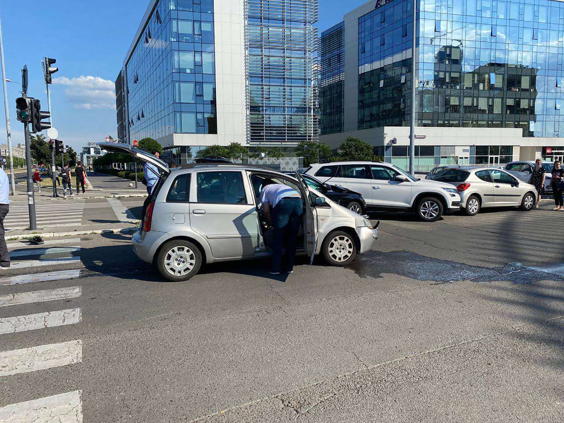 Novi Beograd, lančani sudar, udes, saobraćajna nesreća