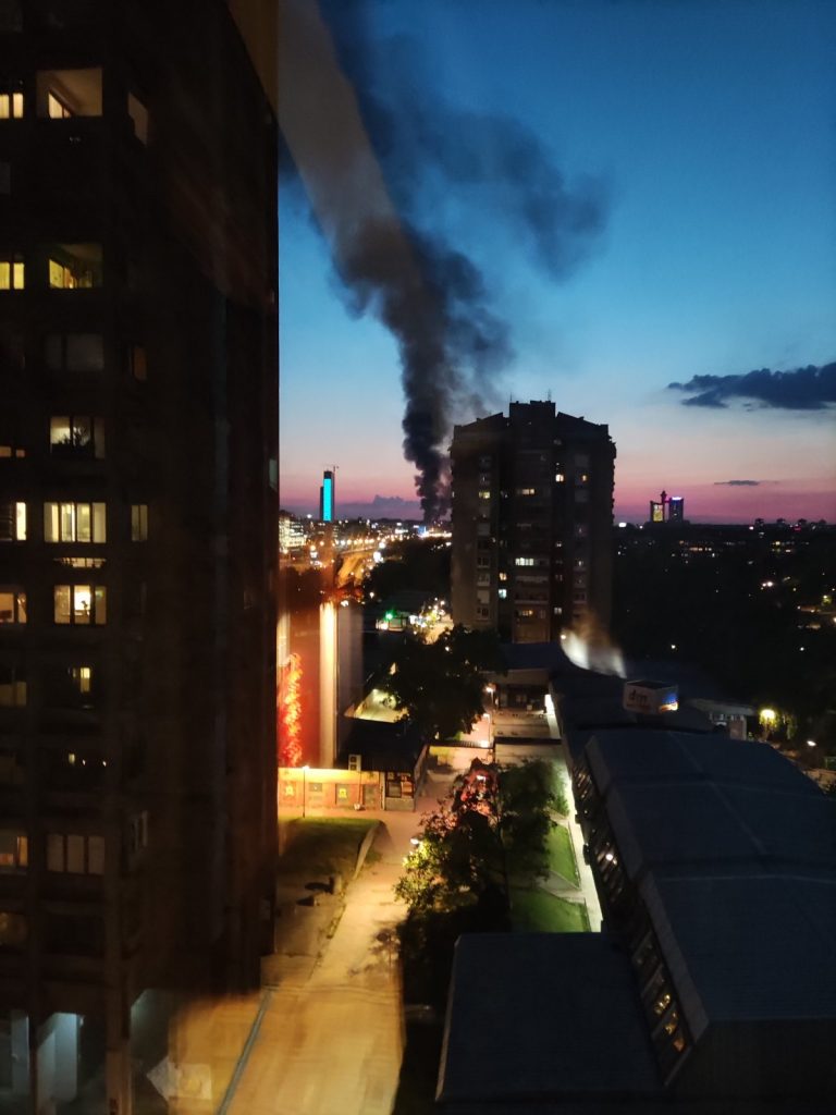 Novi Beograd, požar blok 37