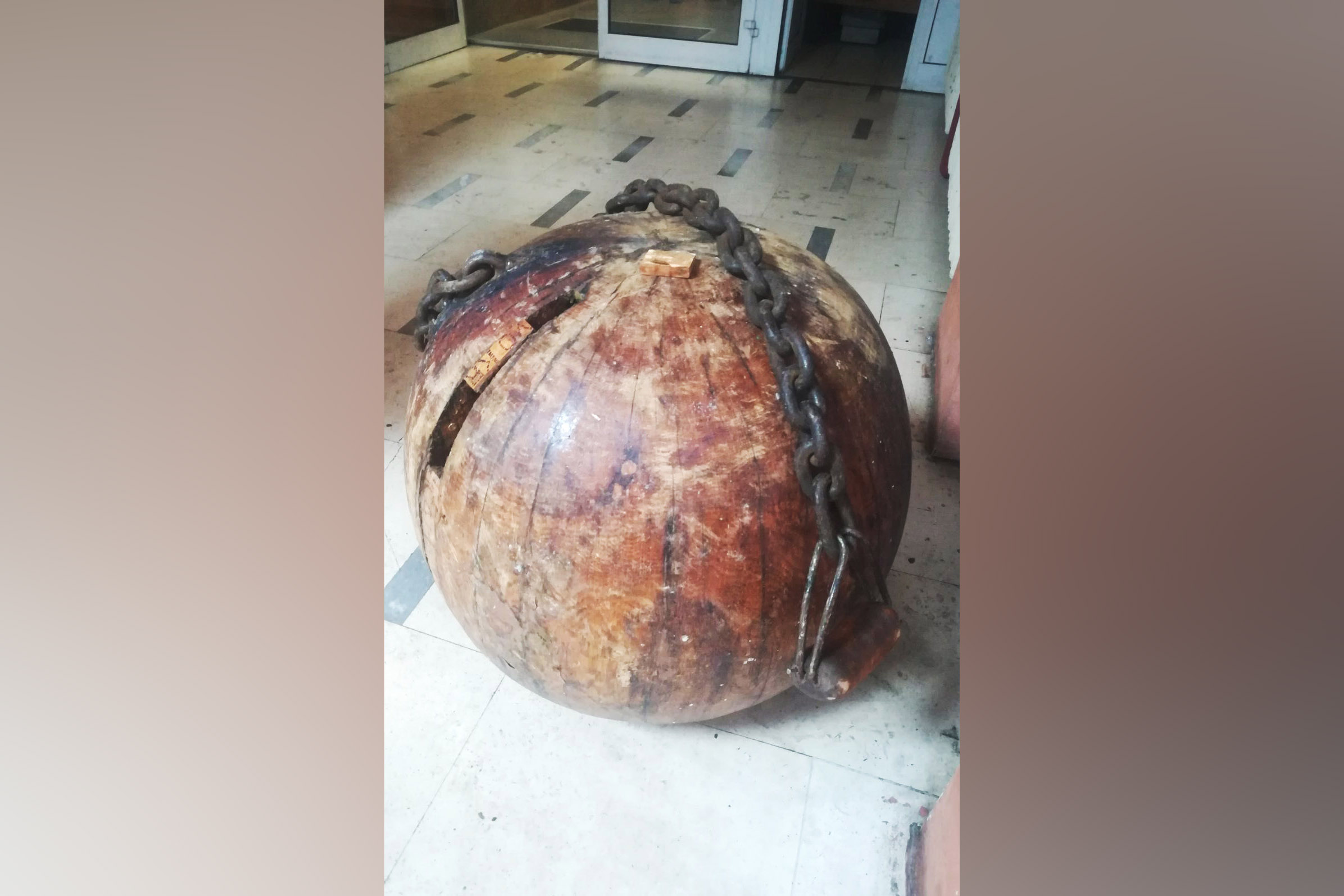 Skulptura, oštećenje, ukradena skuluptura Foto: MUP
