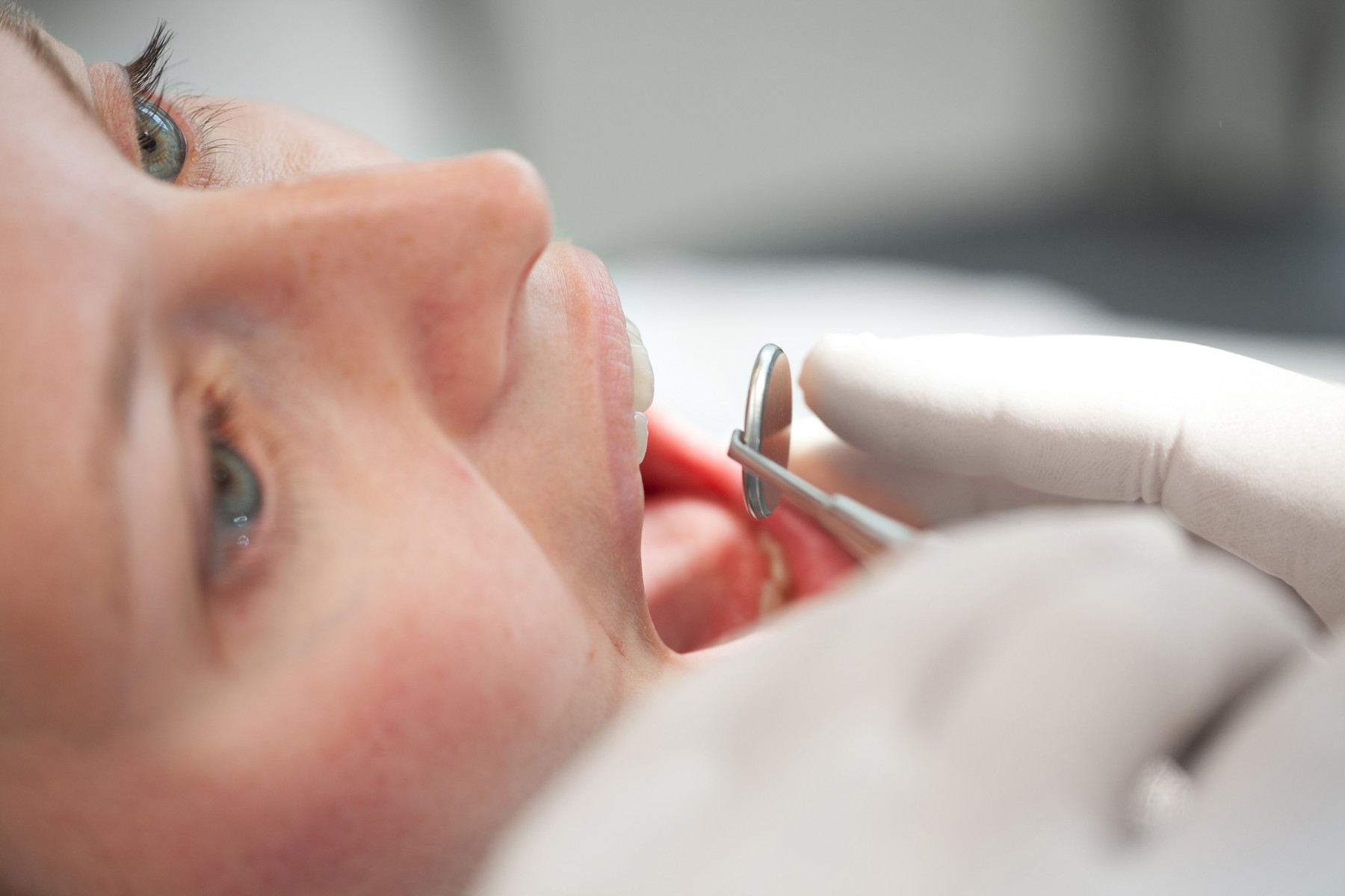 Visit to the dentist,Image: 409778134, License: Royalty-free, Restrictions: , Model Release: yes, Credit line: Murat Subatli / Panthermedia / Profimedia