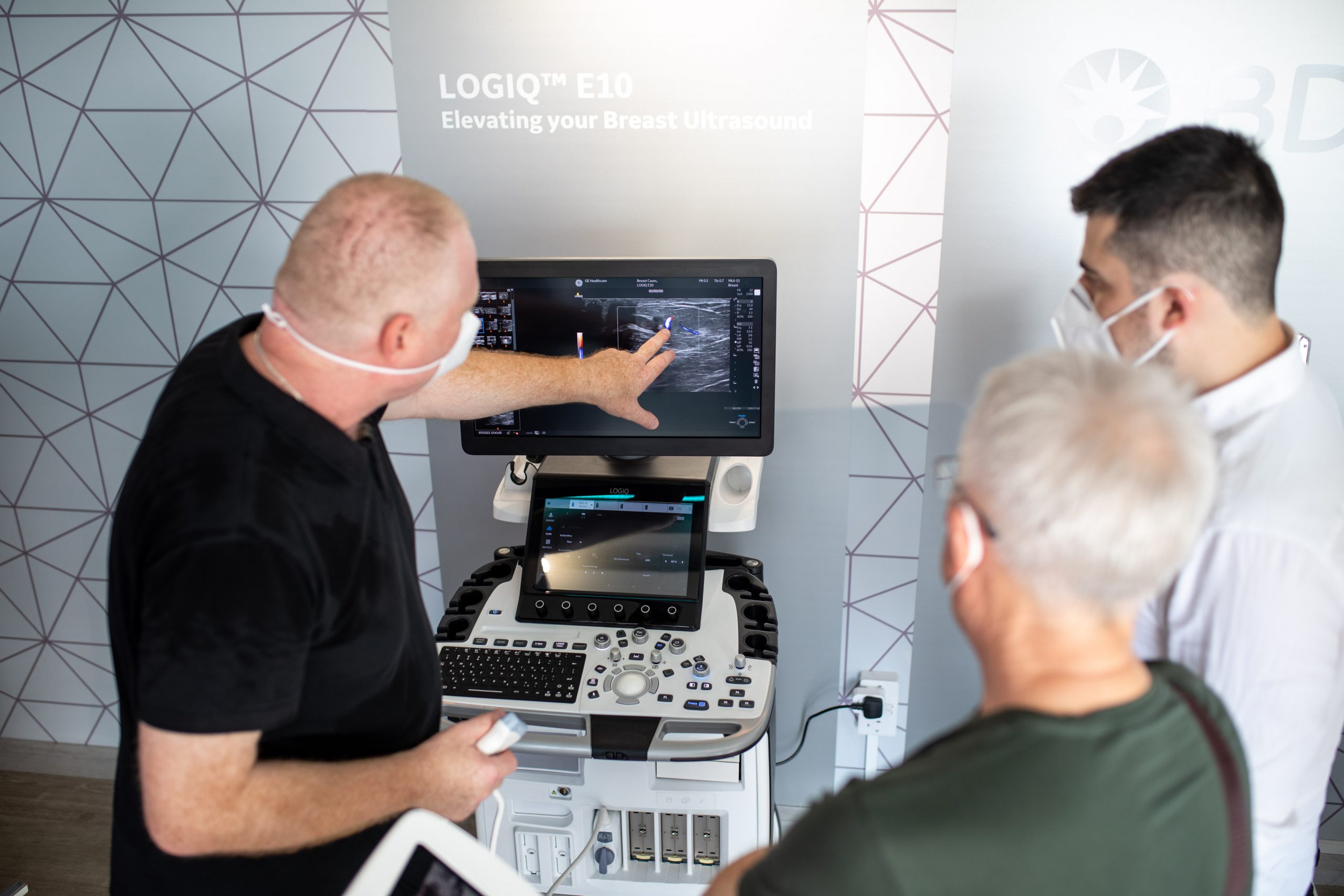 1626440277-GEHC-Roadshow-2-scaled.jpg