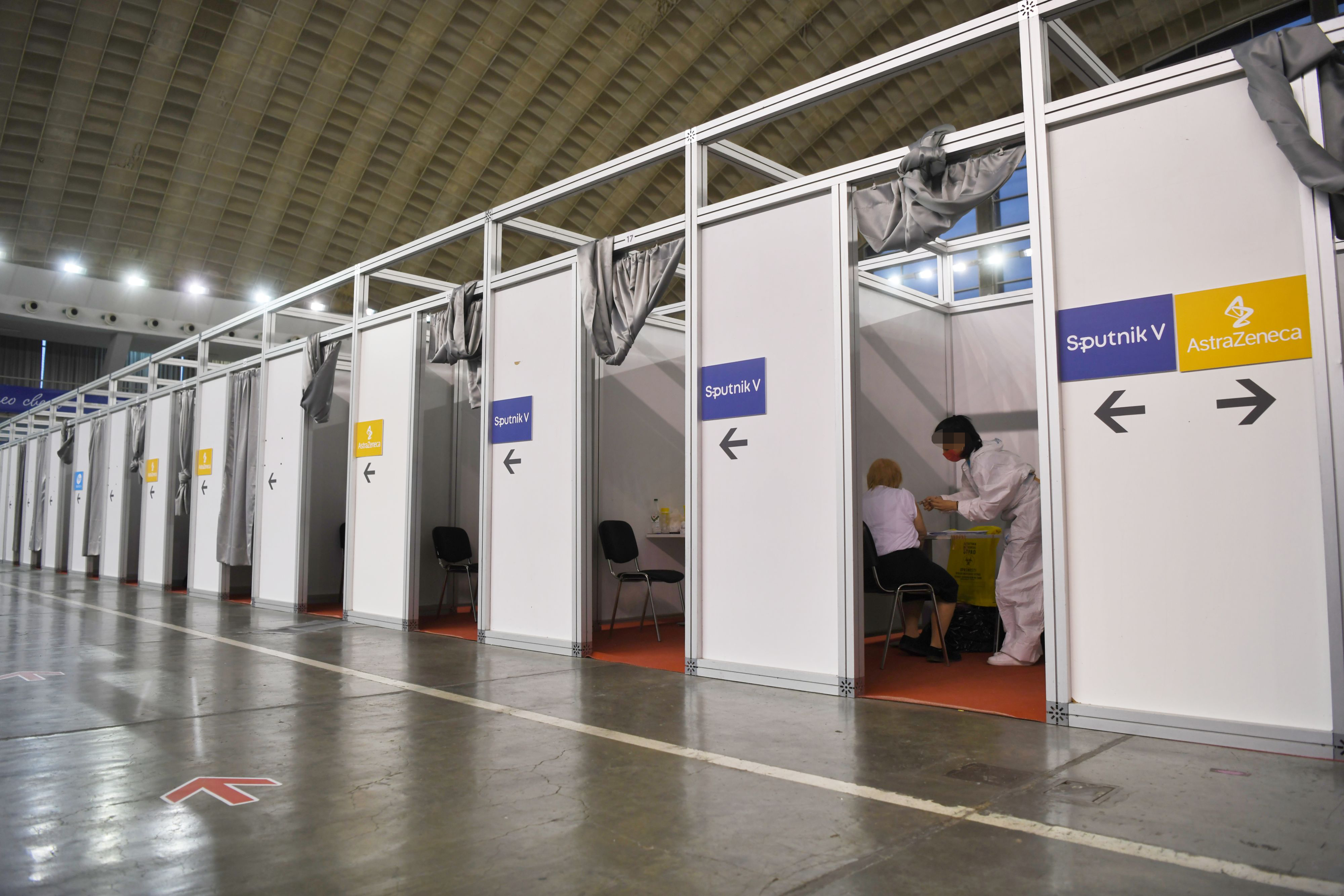 Beograd 21.03.2021. AstraZeneka, AstraZeneca, vakcinacija, vakcina, bez poziva, Sajam, Beogradski sajam Foto: Filip Krainčanić/Nova.rs