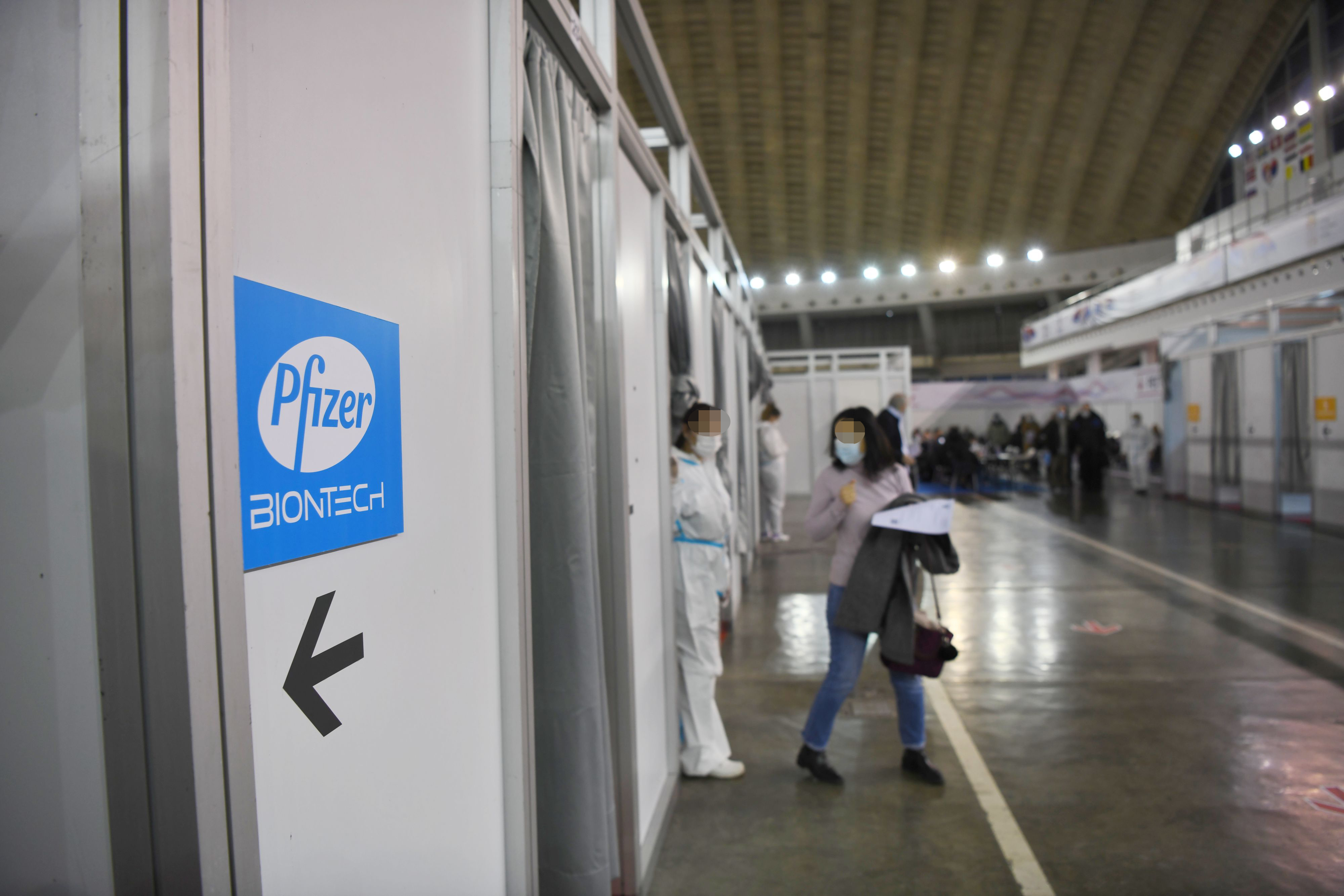 Beograd 21.03.2021. AstraZeneka, AstraZeneca, vakcinacija, vakcina, bez poziva, Sajam, Beogradski sajam Foto: Filip Krainčanić/Nova.rs