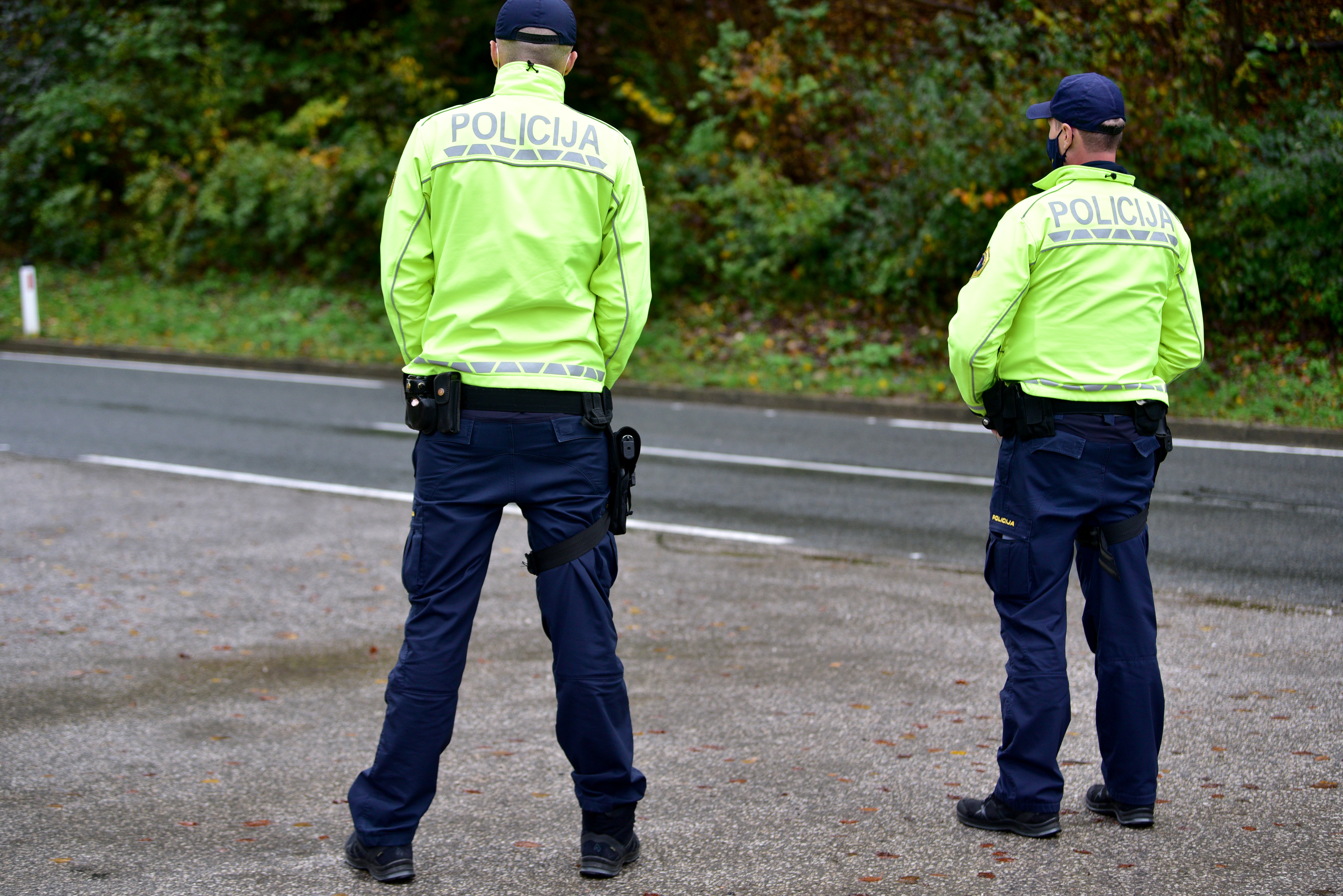 Slovenija policija, Coronavirus containment efforts in Slovenia
