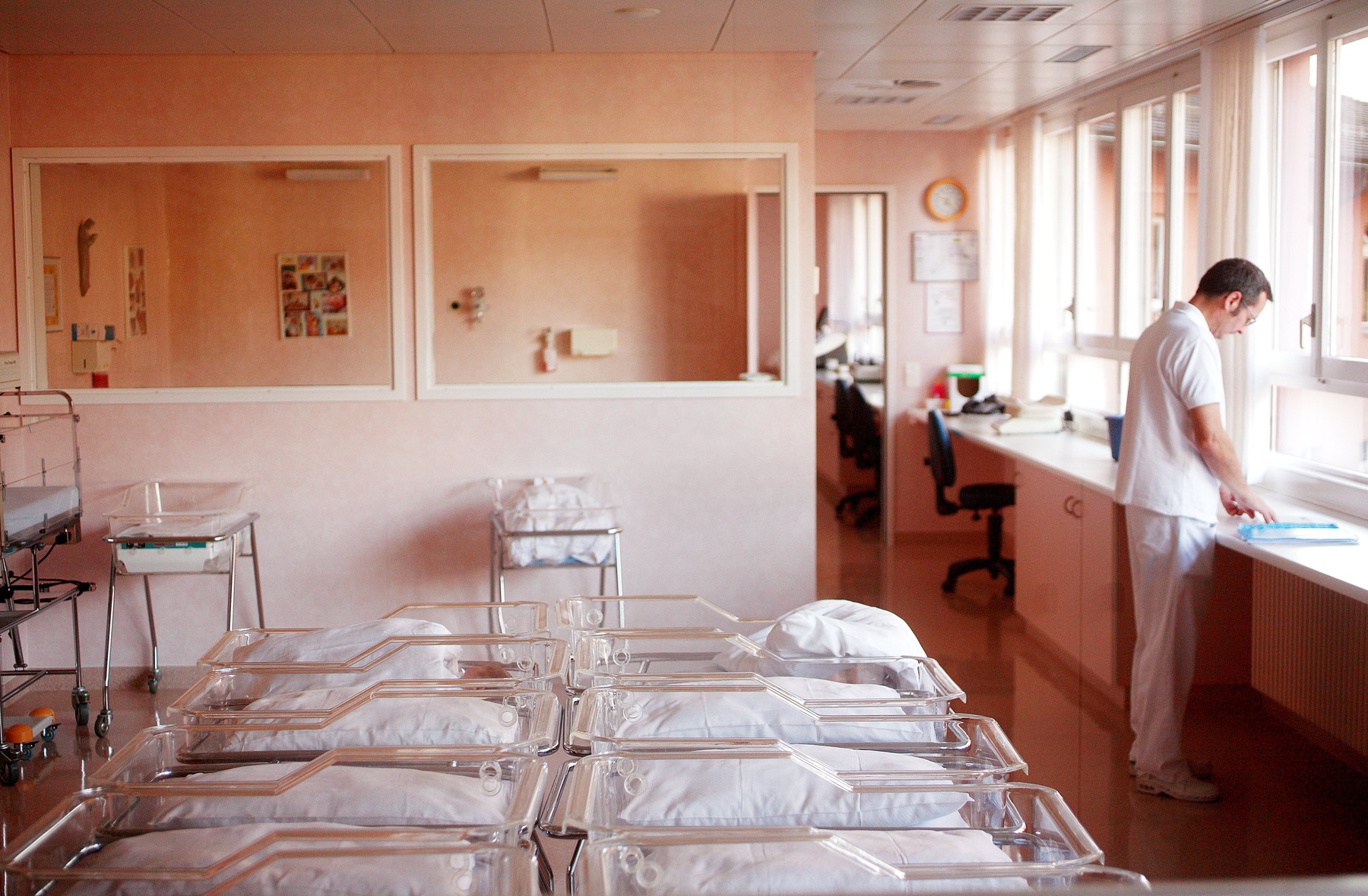 Neonatal nursery porodiliste nestale bebe