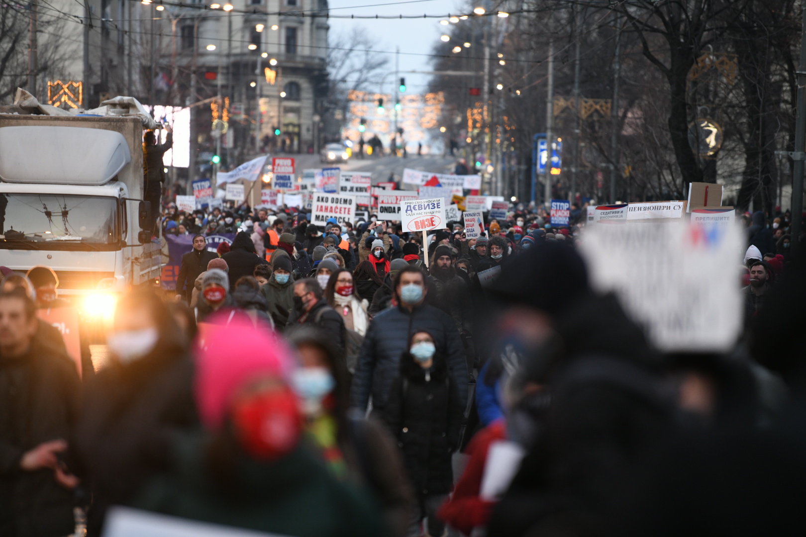Beograd 16. januar 2021. Udruzenje radnika na internetu (frilenseri) protest ispred Narodne skupstine u Beogradu, protestna setnja  Foto:Vesna Lalić/Nova.rs