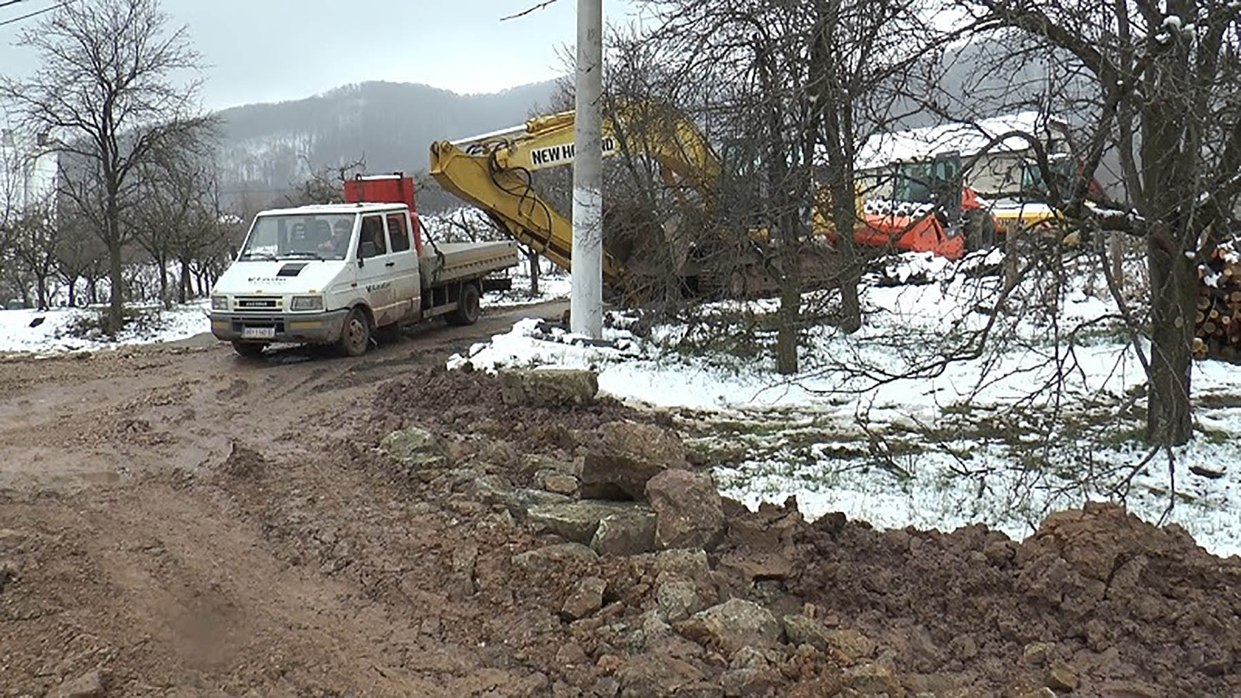 ČAČAK - Blokada u Pakovraću zbog auto-puta, žitelji besni. traže iseljenje, prosledila Ljubica Sokic