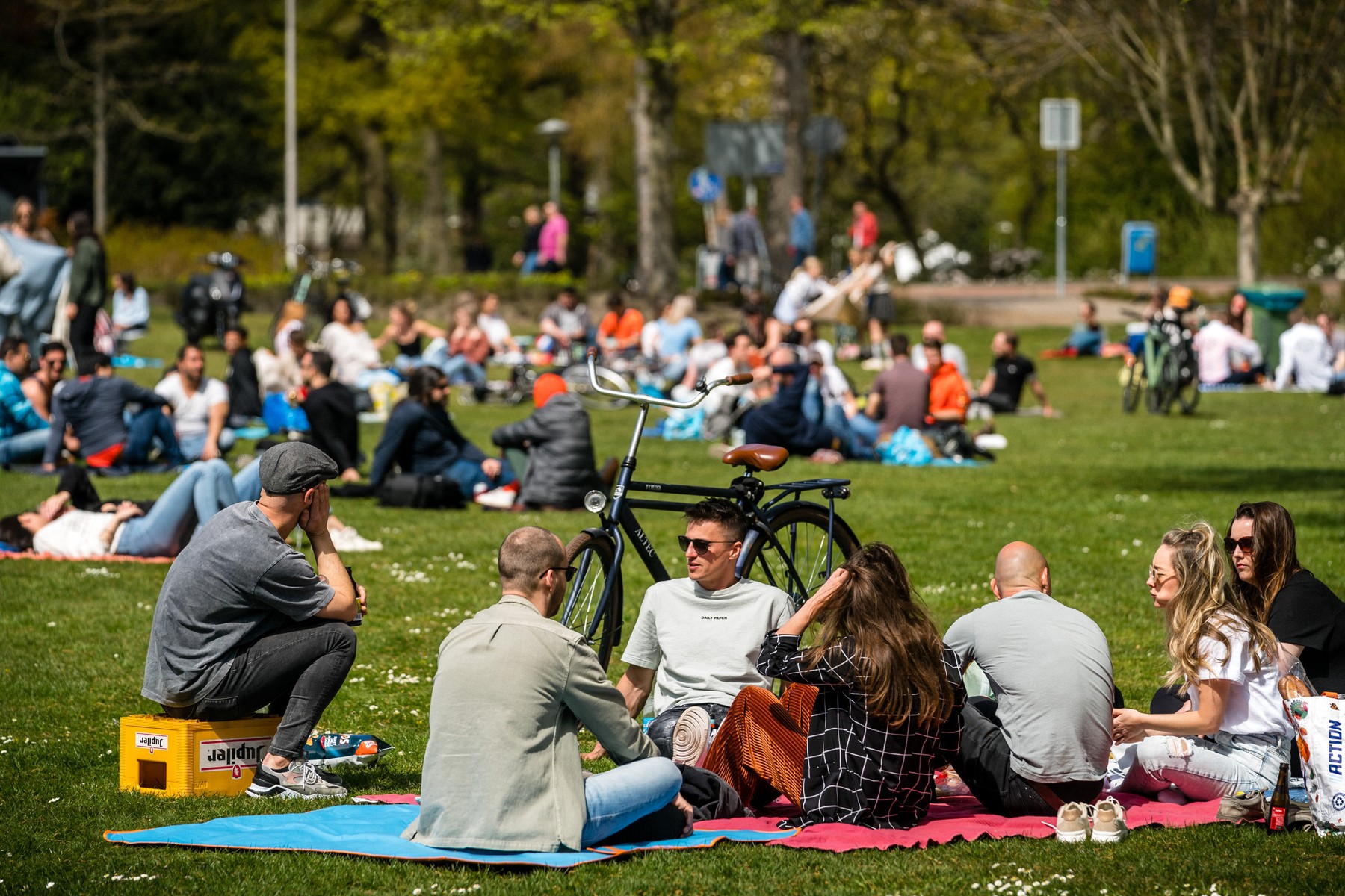 People enjoy the sun in the Anne Frankplantsoen park in Eindhoven on King's Day, in Eindhoven, on April 27, 2021.,Image: 608188004, License: Rights-managed, Restrictions: Netherlands OUT, Model Release: no, Credit line: ROB ENGELAAR / AFP / Profimedia