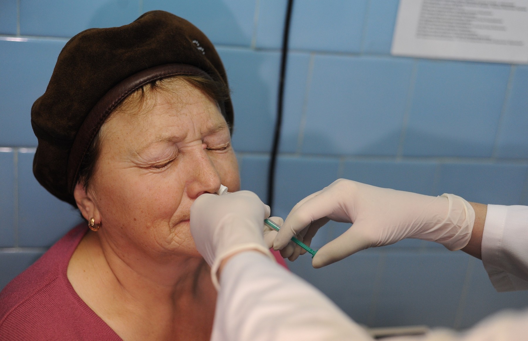 Vaccination against influenza A/H1N1 begins in 5 Russian regions