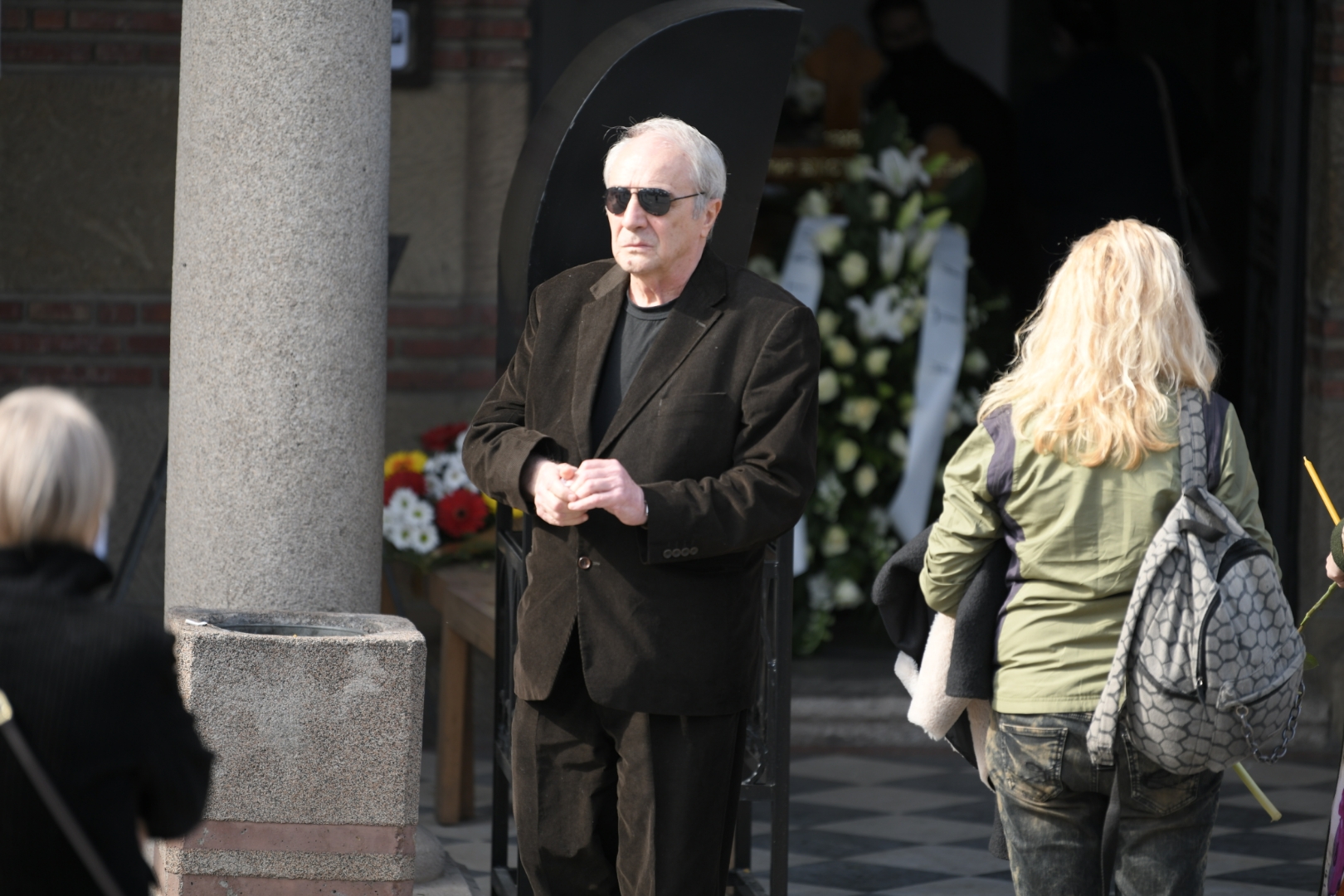 Beograd 27. mart 2021. Sahrana glumca Vlaste Velisavljevica na Novom groblju u Beogradu Foto:Dragan Mujan Nova.rs