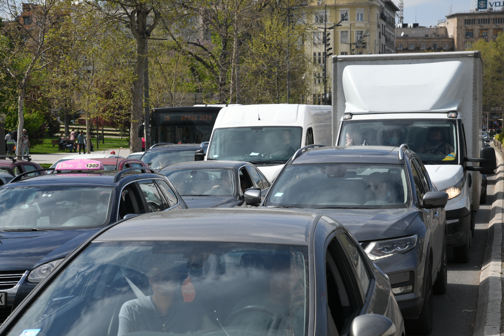 Beograd, 29.04.2021. Gužva u gradu, saobraćajna guzva, pred praznik guzva, centar, trg nikole pasica Foto: Nemanja Jovanović/Nova.rs