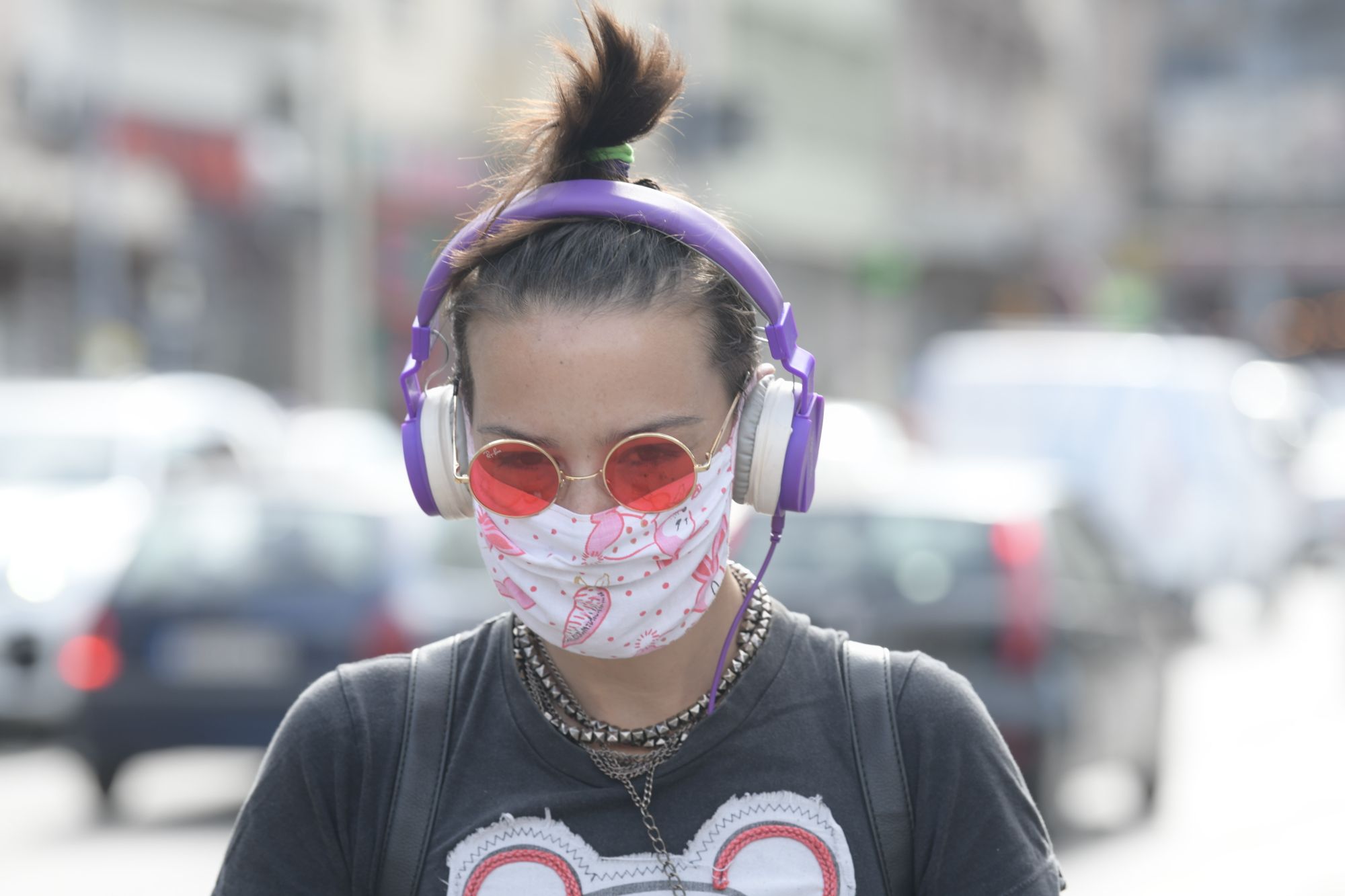 Beograd 12.05.2020. muzika, tinejdžeri, slušalice Foto: Goran Srdanov/Nova.rs