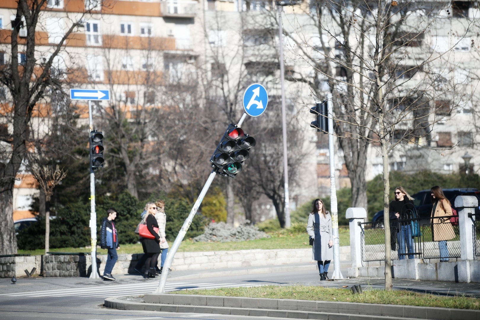 30.01.2021 beograd lepo vreme iskrivljen semafor