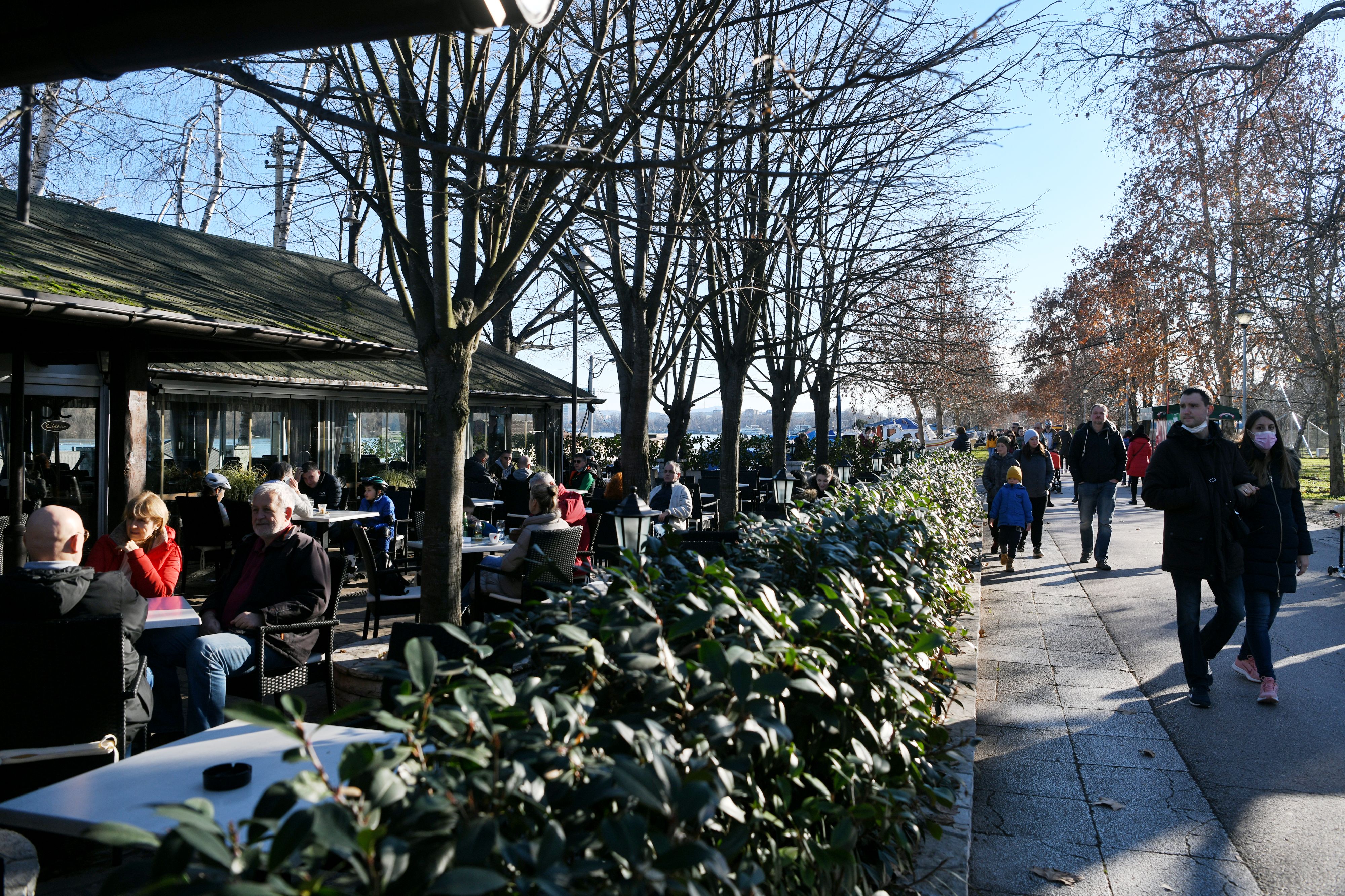 Beograd, 1.01.2021. Zemun, Zemunski kej, Novogodišnja atmosfera, gužva, praznik, koronavirus Foto: Filip Krainčanić/Nova.rs