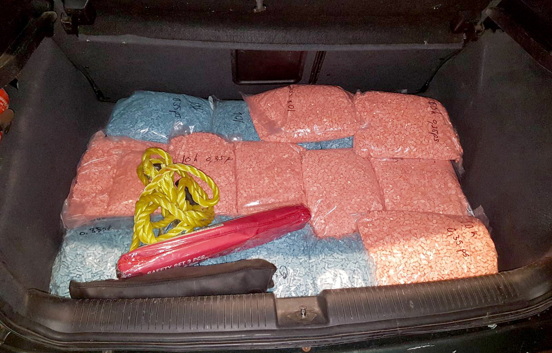 droga zaplena Hapsenje-Zaplena 67 kilograma droge-GP Gradina