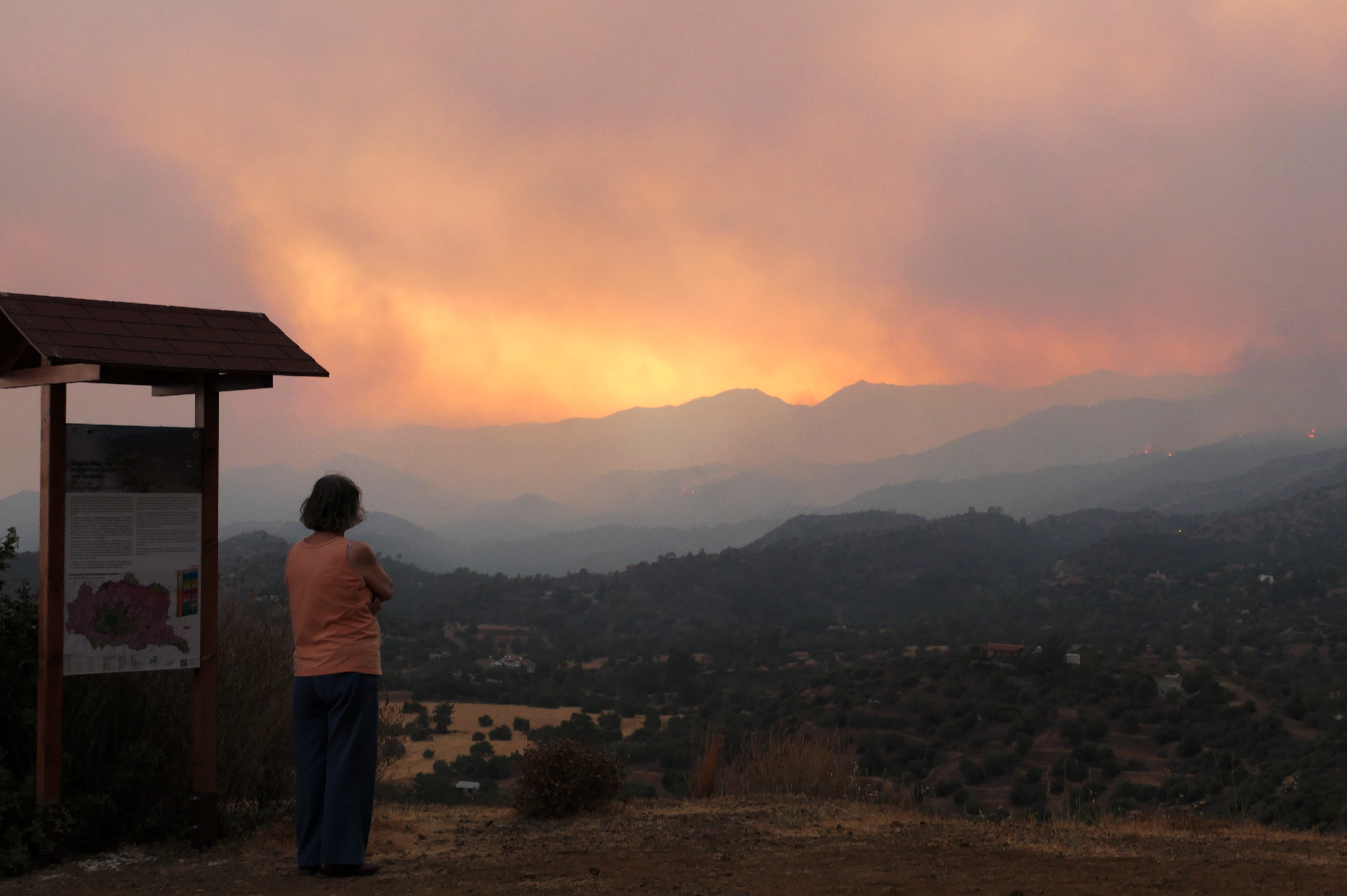 Huge fires over Cyprus mountains