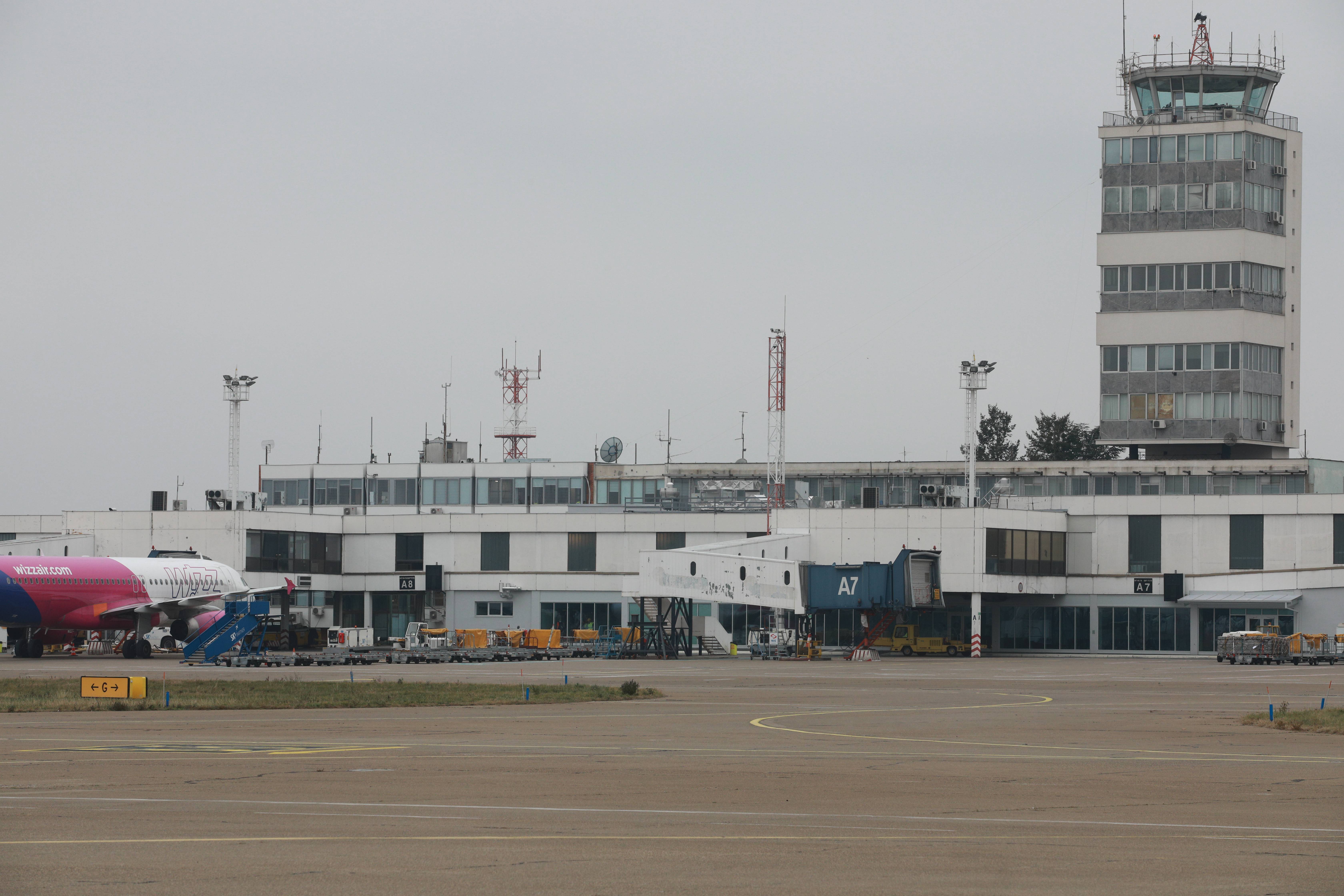 Beograd, 15.12.2020. - Aerodrom Nikola Tesla u Beogradu. (BETAPHOTO/MILOS MISKOV/MO)