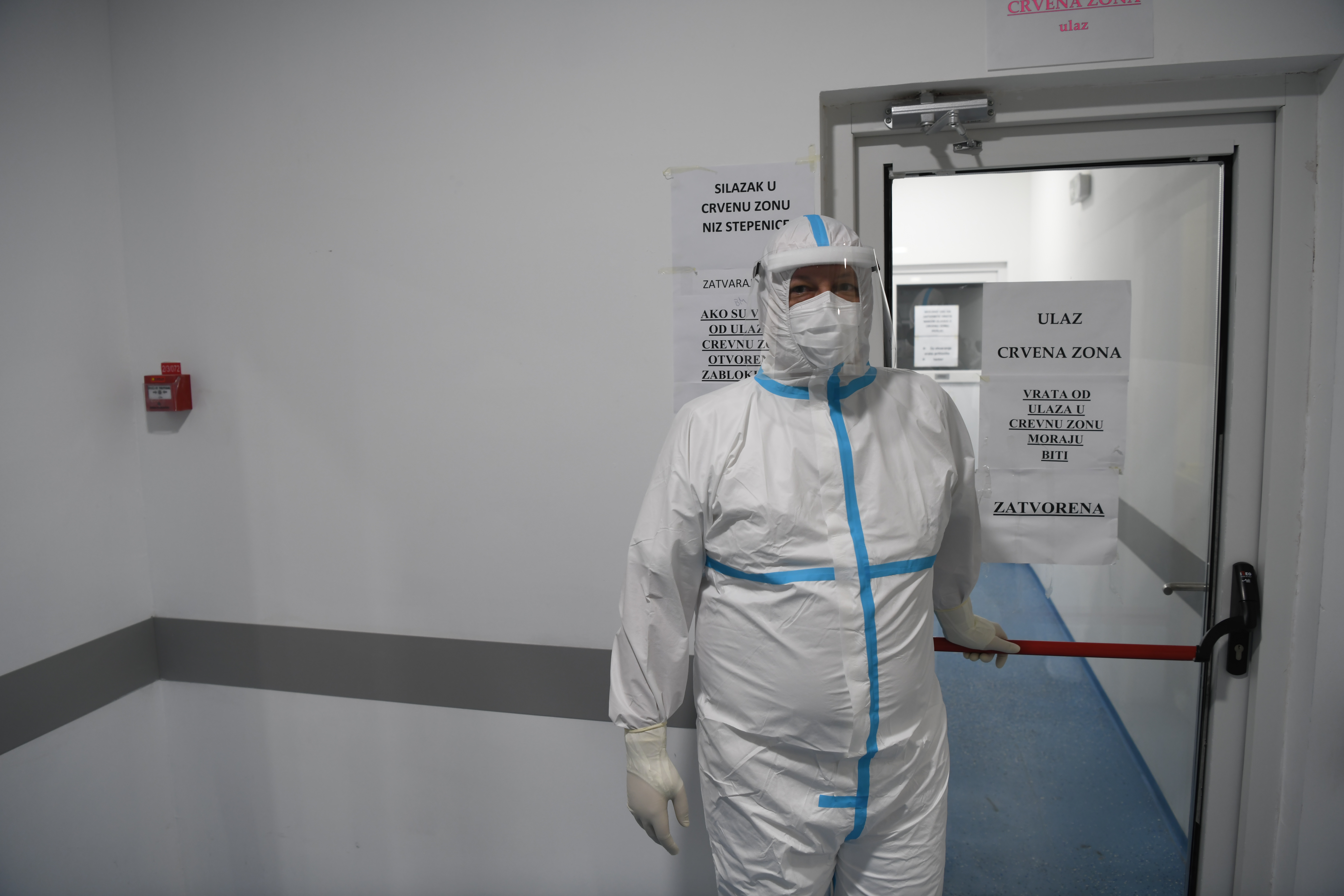 Beograd 20.01.2021. Batajnica, kovid bolnica, crvena zona, koronavirus bolnica, lekari, doktori, skafanderi, pacijenti Foto: Goran Srdanov/Nova.rs