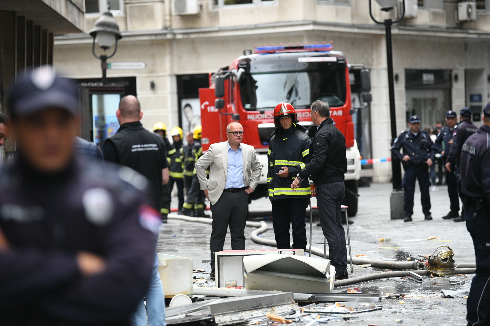 Beograd 31.05.2021. Goran Vesić. Čika Ljubina ulica, eksplozija, hronika, plinska boca, vatrogasci, policija, uviđaj, uvidjaj Foto: Vesna Lalić/Nova.rs