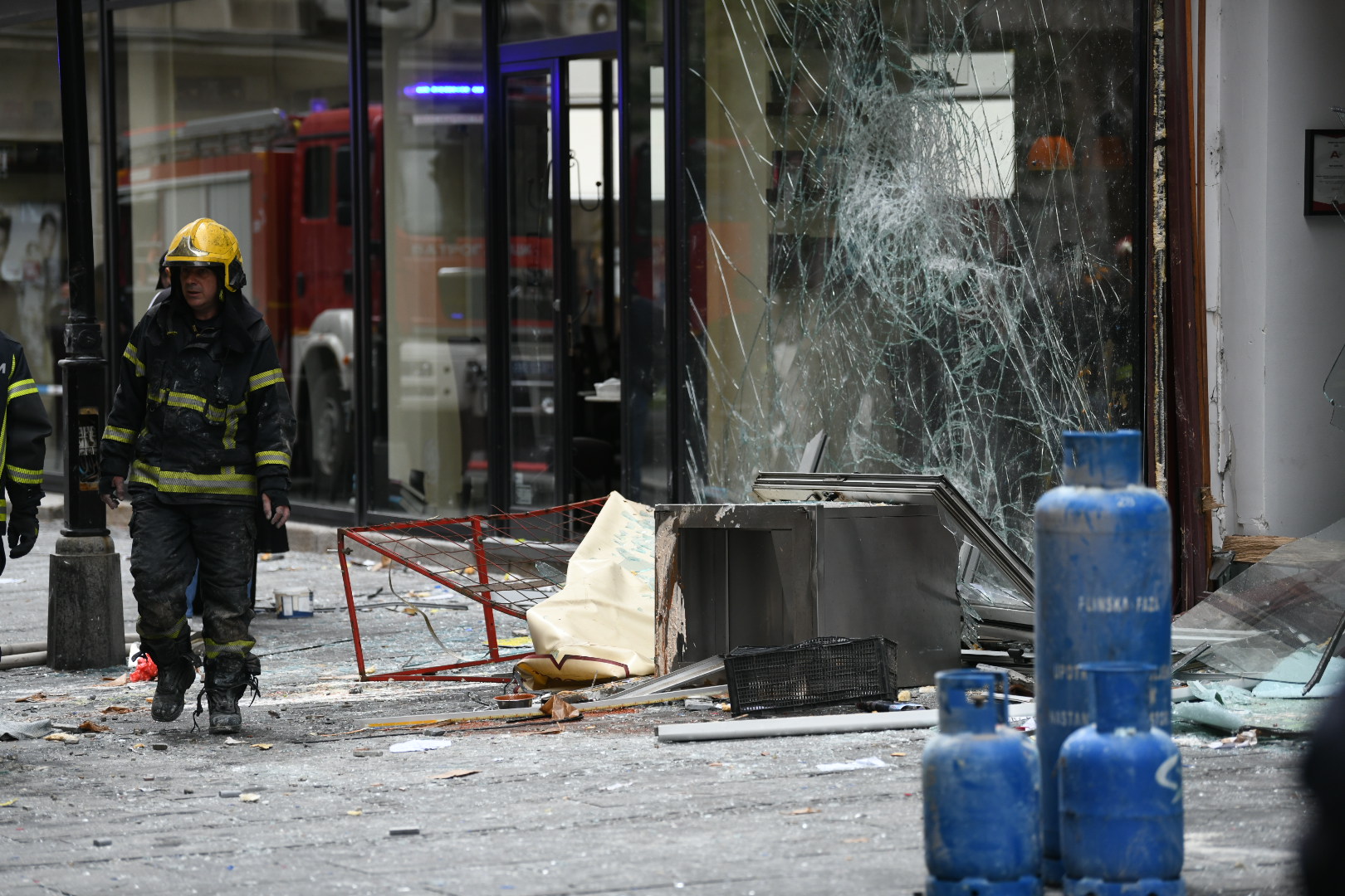 Beograd 31.05.2021. Čika Ljubina ulica, eksplozija, hronika, plinska boca, vatrogasci, policija, uviđaj, uvidjaj Foto: Vesna Lalić/Nova.rs