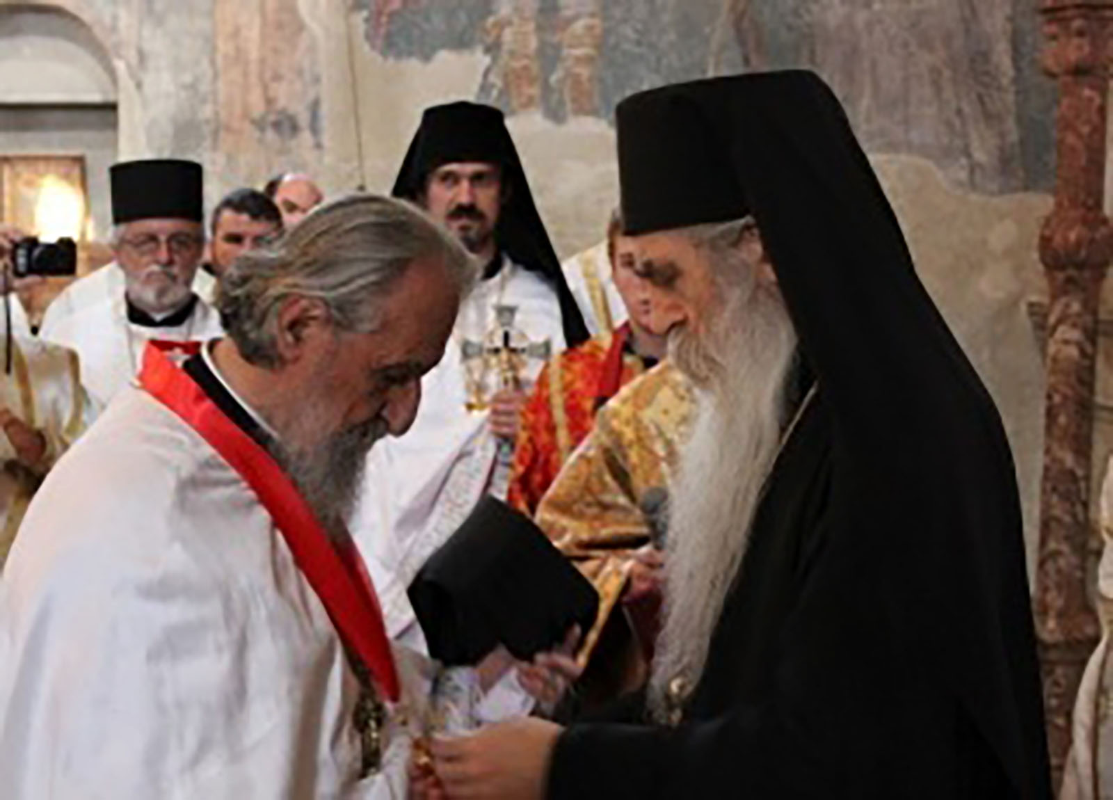 Arhimandrit Jovan Radosavljević, episkop Irinej Bulović