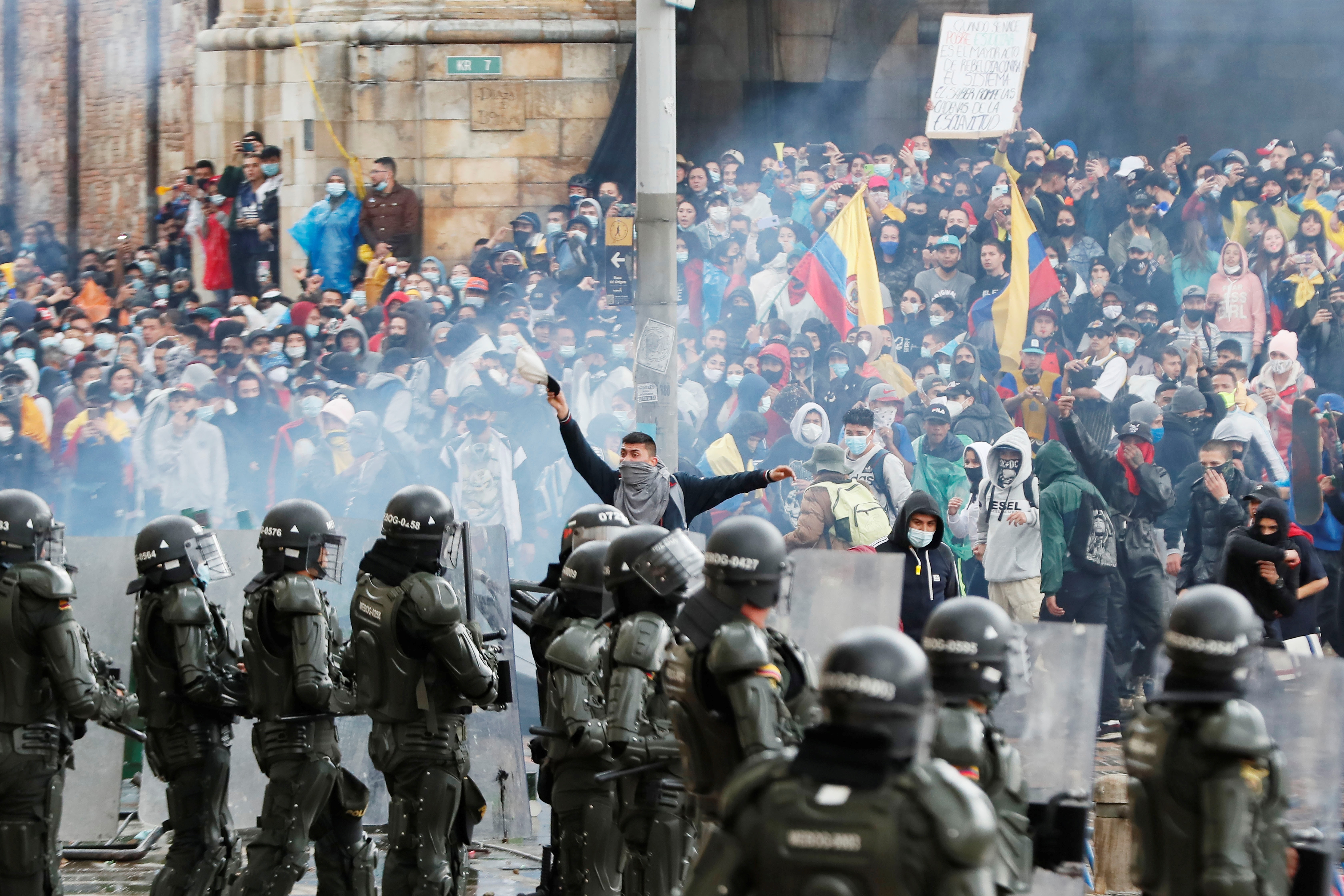 Protest against tax reform in Bogota ends in riots