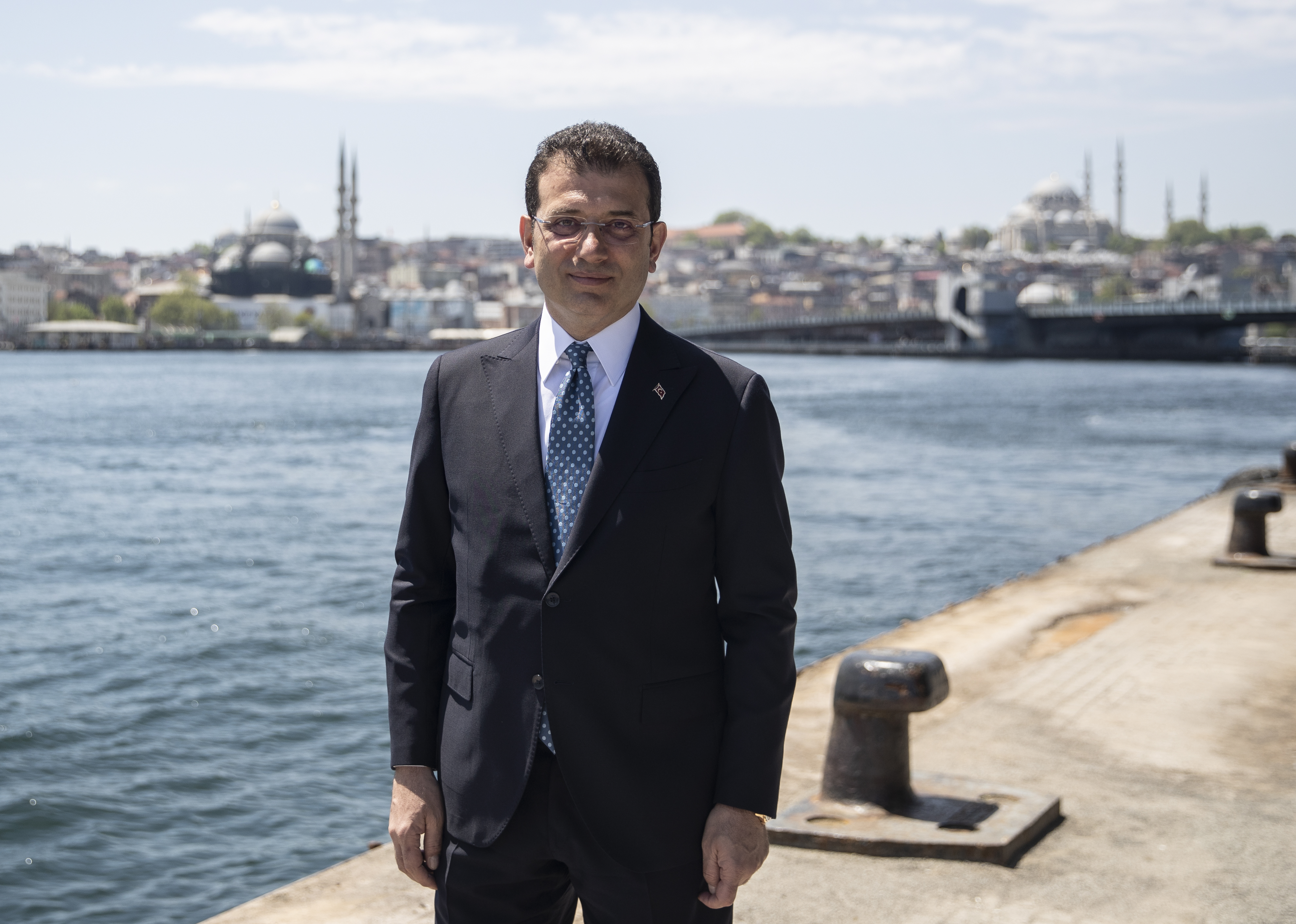 epa08416642 Istanbul mayor Ekrem Imamoglu poses for photos in Istanbul, Turkey, 11 May 2020 (issued 12 May 2020).  EPA-EFE/ERDEM SAHIN