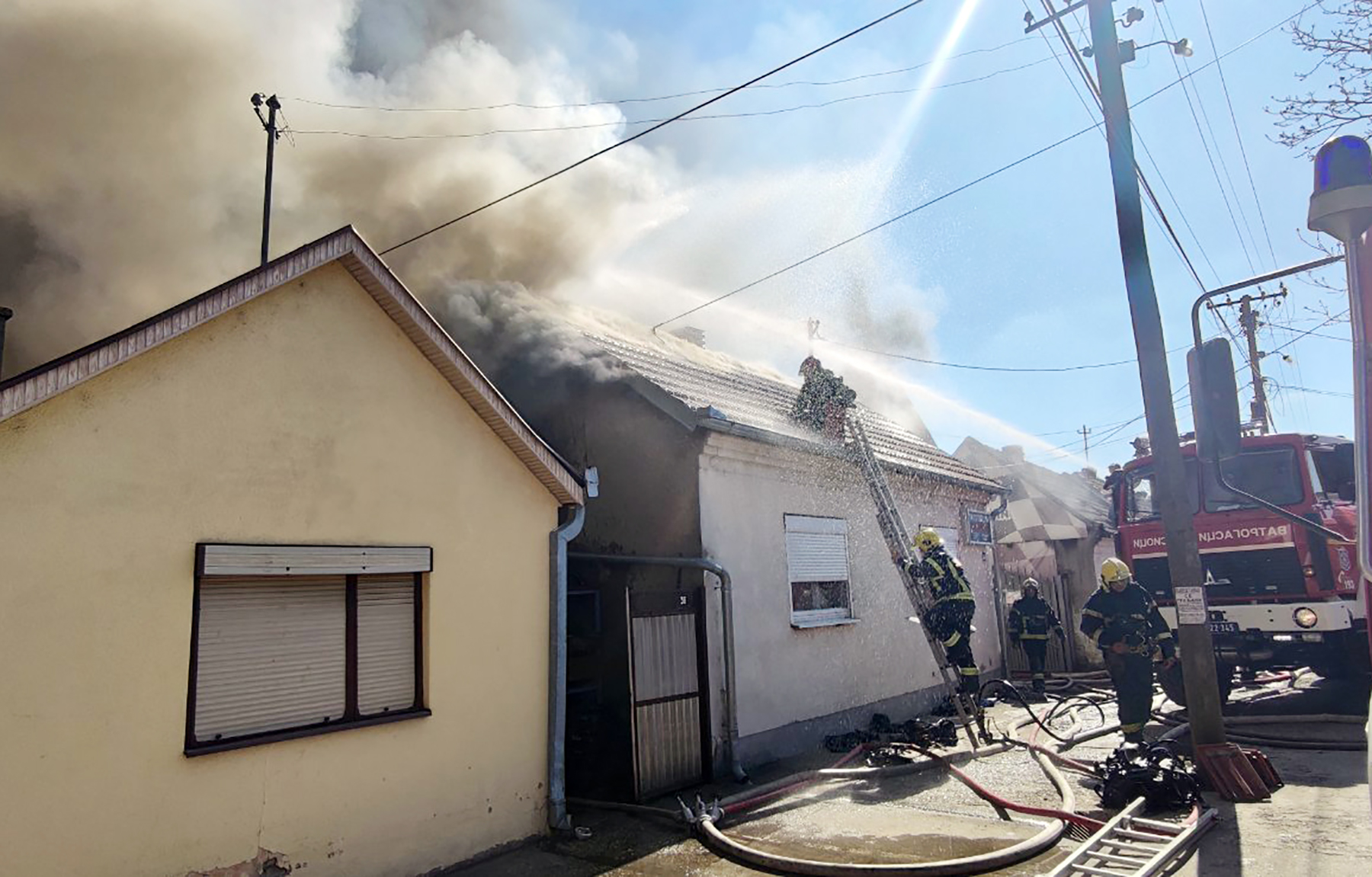 MUP-Saopstenje-Lokalizovan požar-Inđija