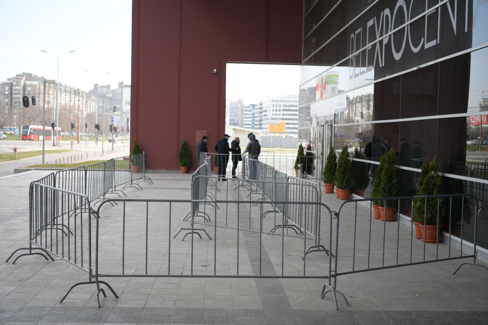 Beograd, 16.02.2021. Belexpocentar, Belekspocentar, Belekspo centar, Vakcinacija, prazno, zatvoreno, zatvoren Foto: Dragan Mujan/Nova.rs
