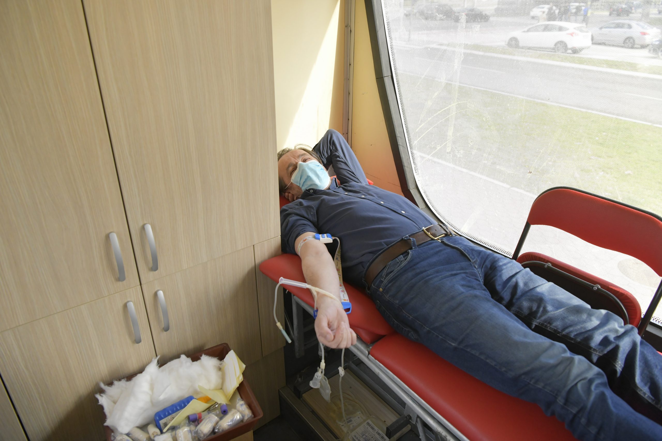 beograd 18.02.2021 dobrovoljno davanje krvi zaposlenih u united medija