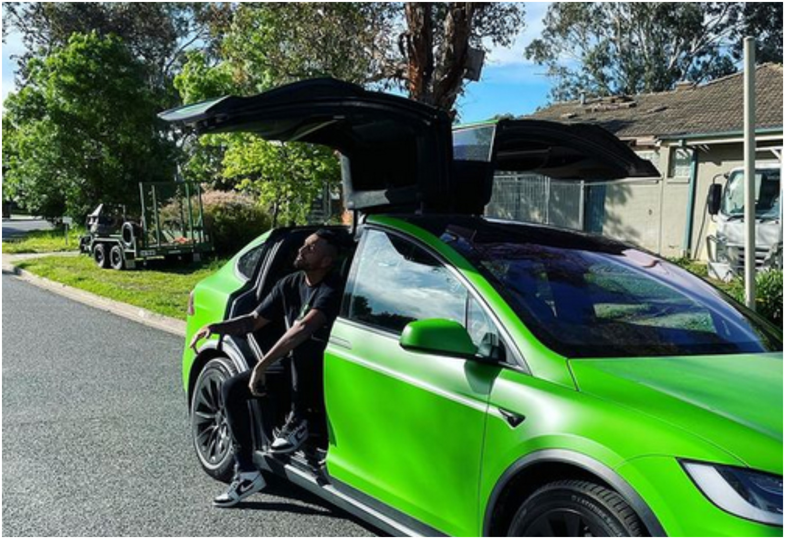 Nik Kirjos i automobil, Foto: Instagram Screenshot k1ngkyrg1os