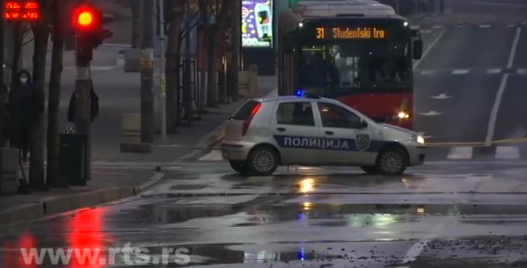 pukla cev. beograđanka, autobus