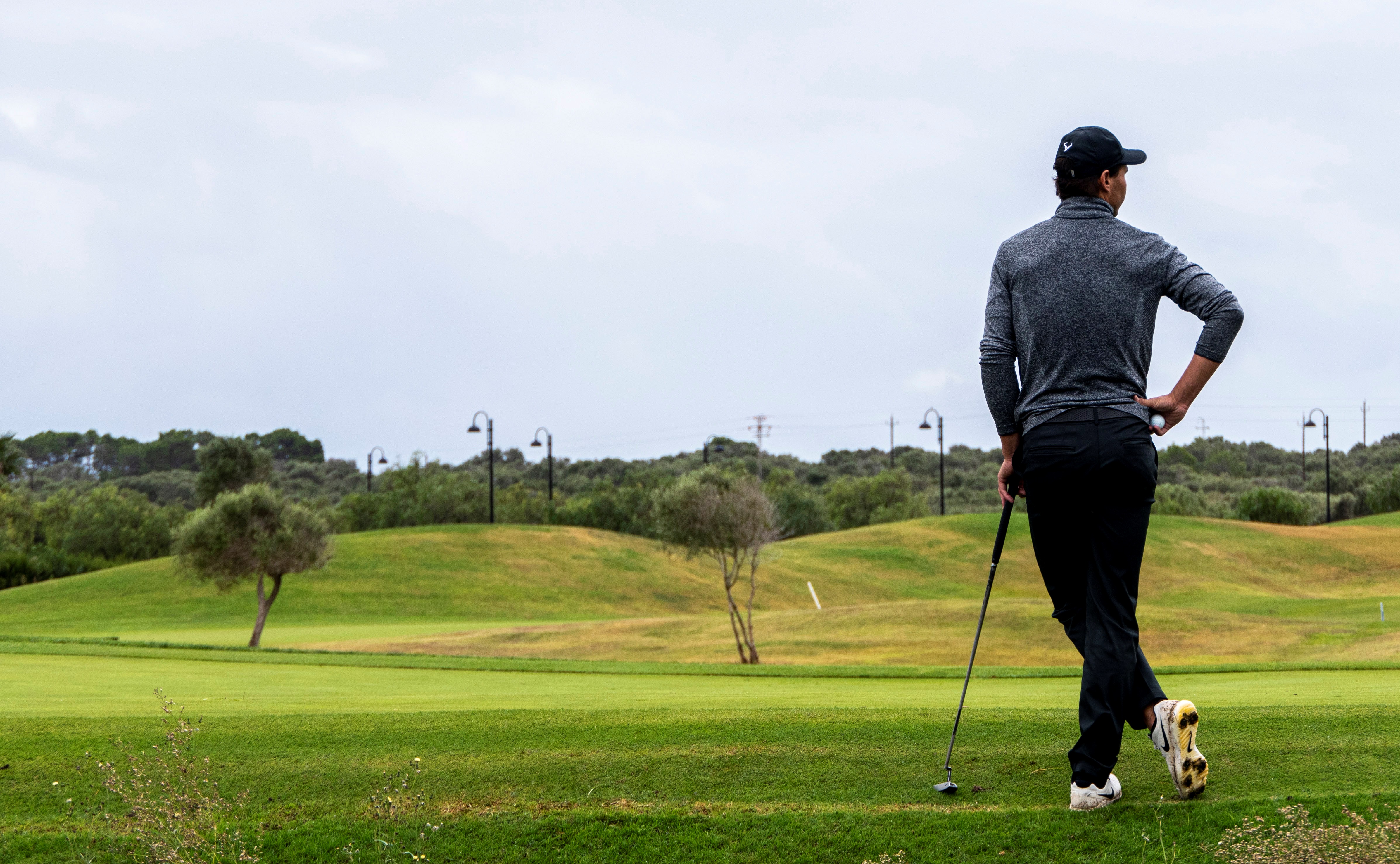 epa08775466 Spanish tennis player Rafael Nadal on the last day of the Balearic Islands Golf Championship at Maioris golf club in Llucmajor, Mallorca, Spain, 26 October 2020.  EPA-EFE/CATI CLADERA