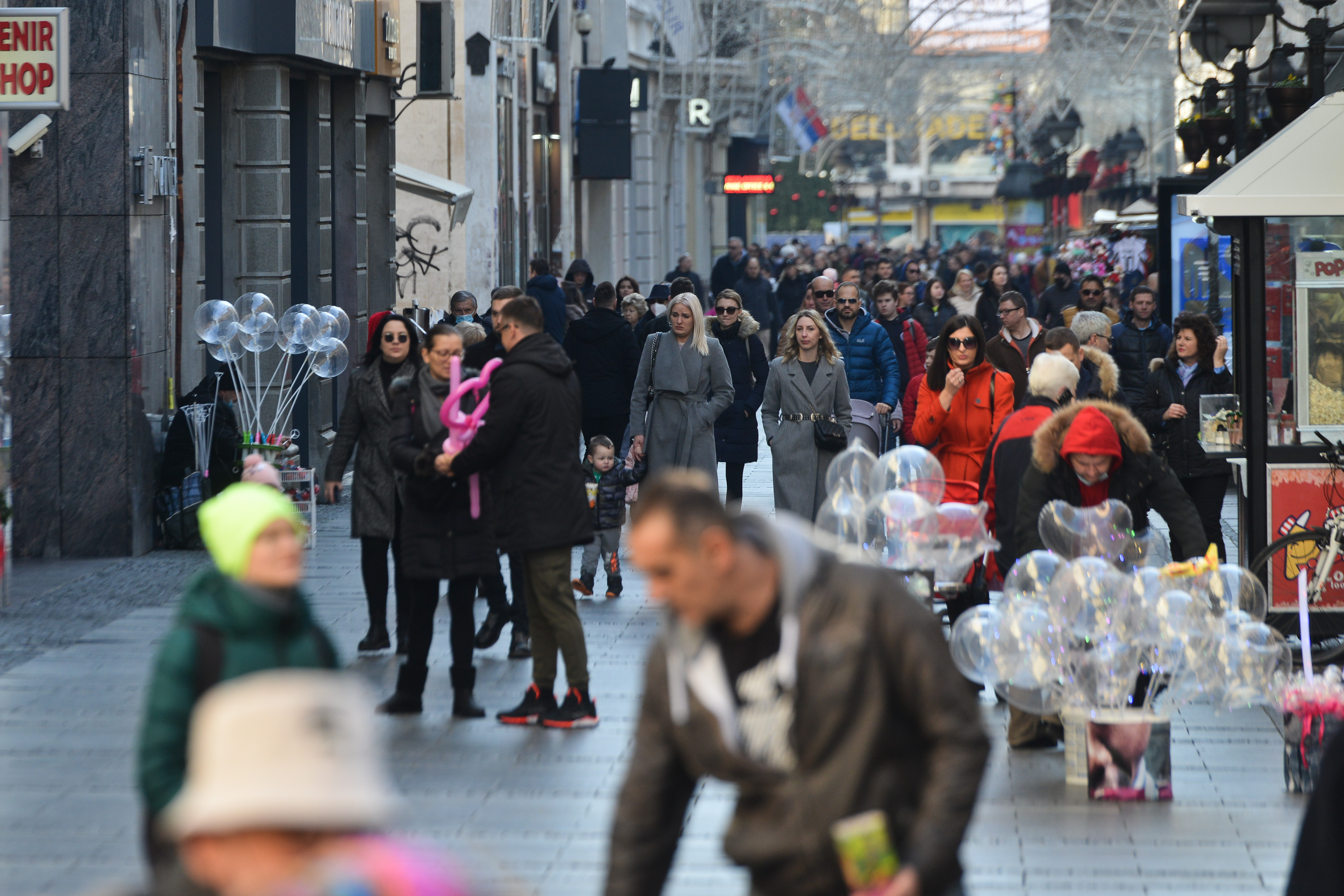 Beograd, 1. januara 2021.- Prvi dan Nove godine stanovnici glavnog grada iskoristili su za setnju i u uzivanje u lepom vremenu. FOTO TANJUG/ STRAHINJA ACIMOVIC/ nr