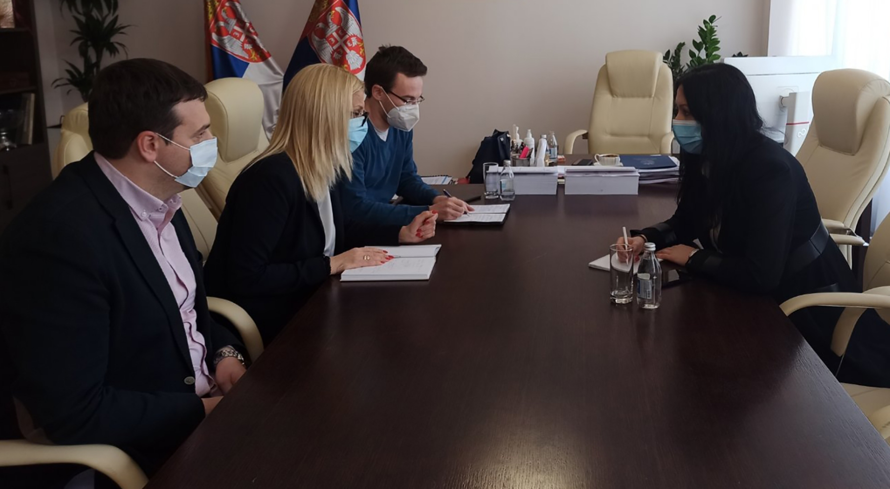 konsultacije povodom javne rasprave o promeni ustava