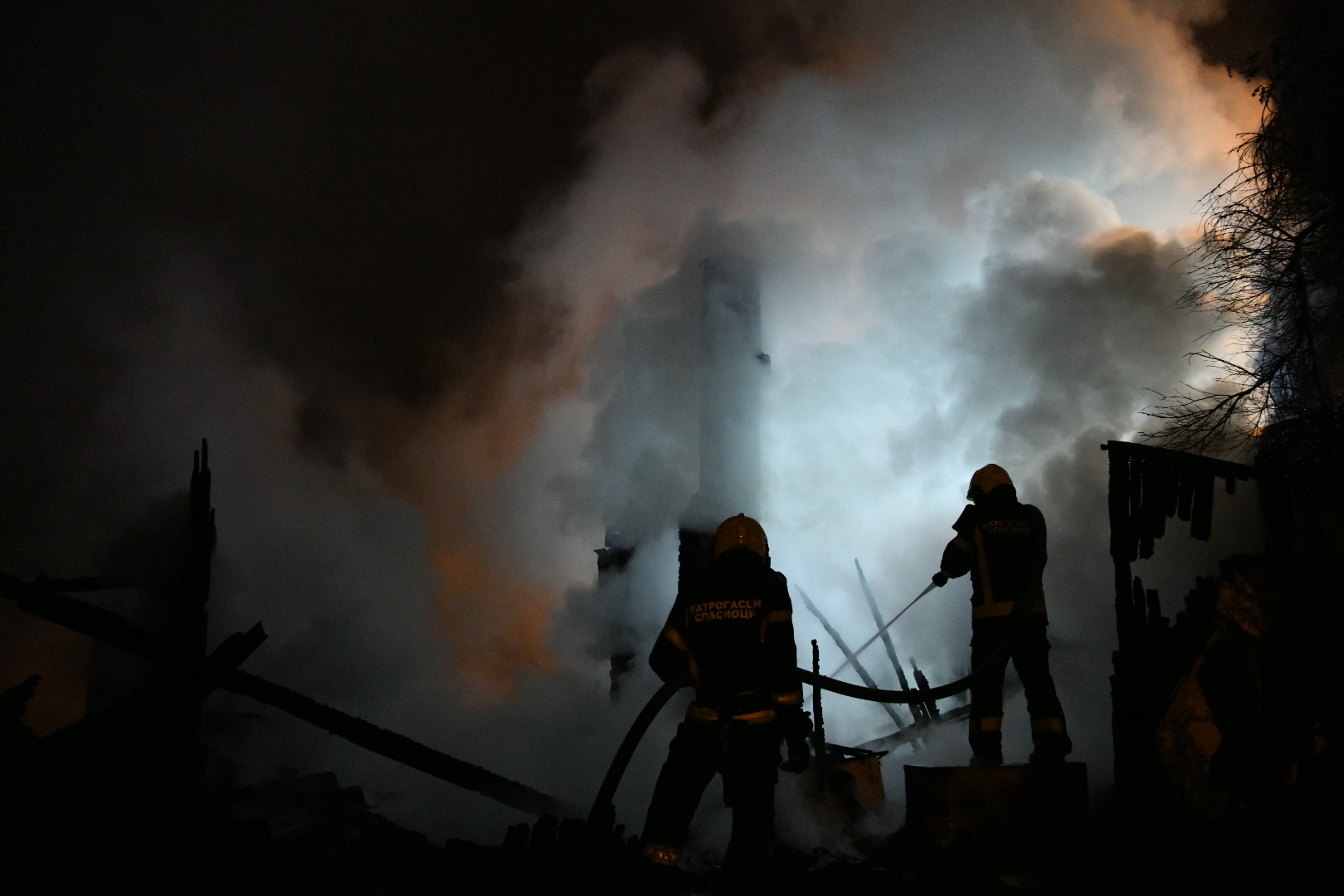 Beograd 04. novembar 2020. Vinca pozar vatrogasci Foto:Vesna Lalić/Nova.rs