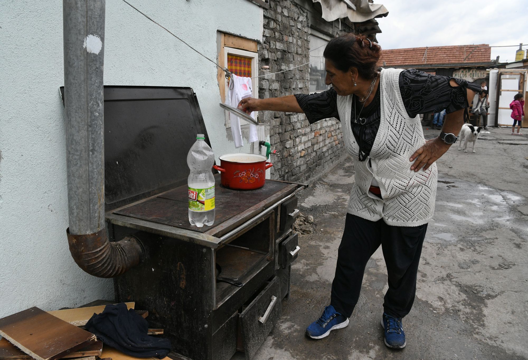 liceulice Beograd 27.05.2020. Pančevački most, romsko naselje, romi, cigani Foto: Filip Krainčanić/Nova.rs