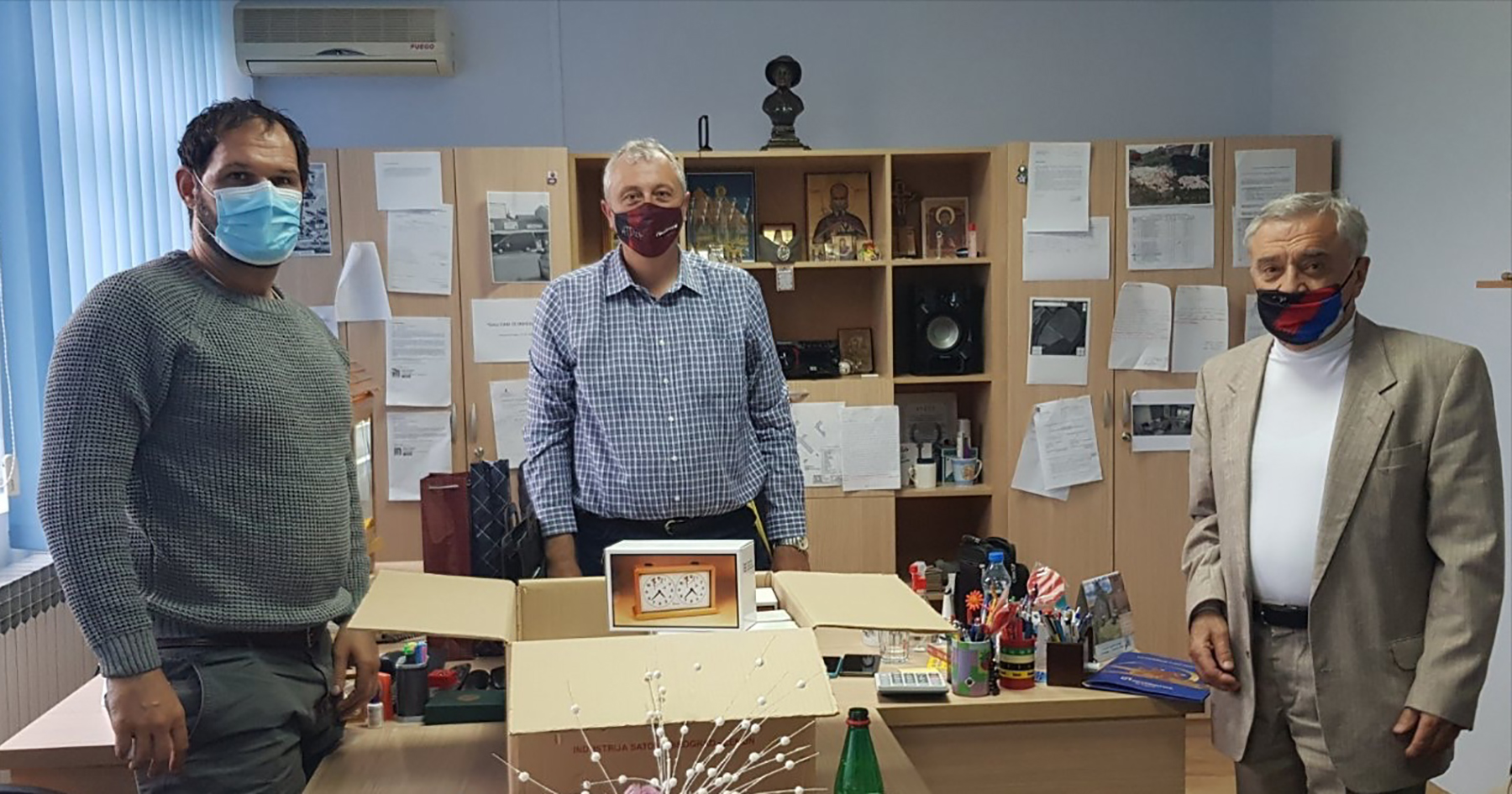 Glumac Aleksandar Sreckovic Kubura donirao sahovske setove osudjenicima u KPZ Padinska skela