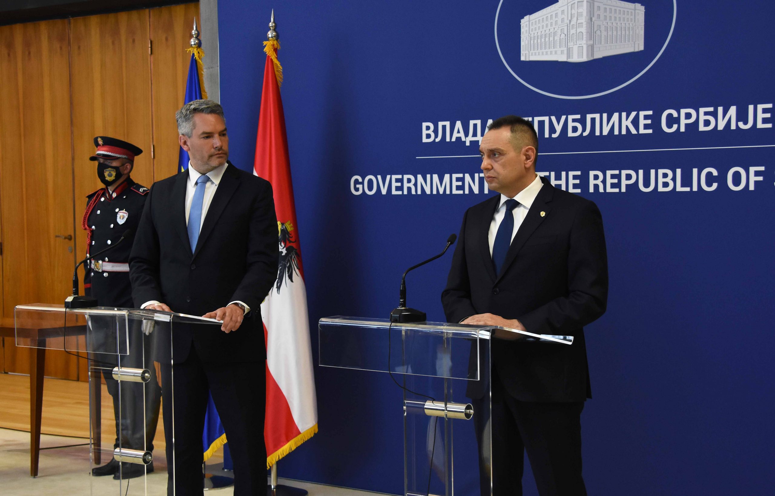 MUP-SAOPSTENJE-MINISTRI VULIN I NEHAMER