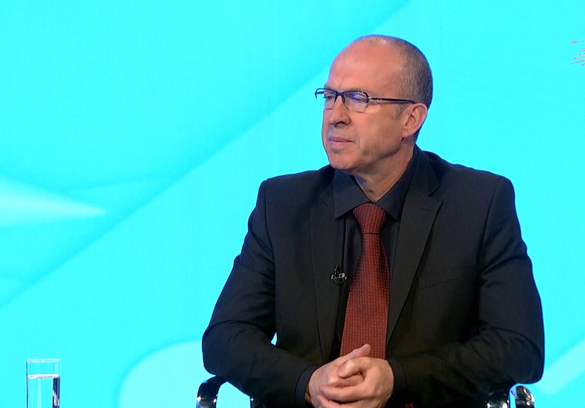 Hit Tvit, 28.2.2021. Bratislav Dikić