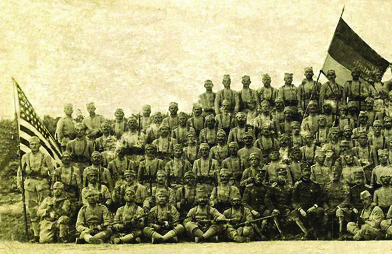 Oruzje i oprema srpskih dobrovoljaca u Americi