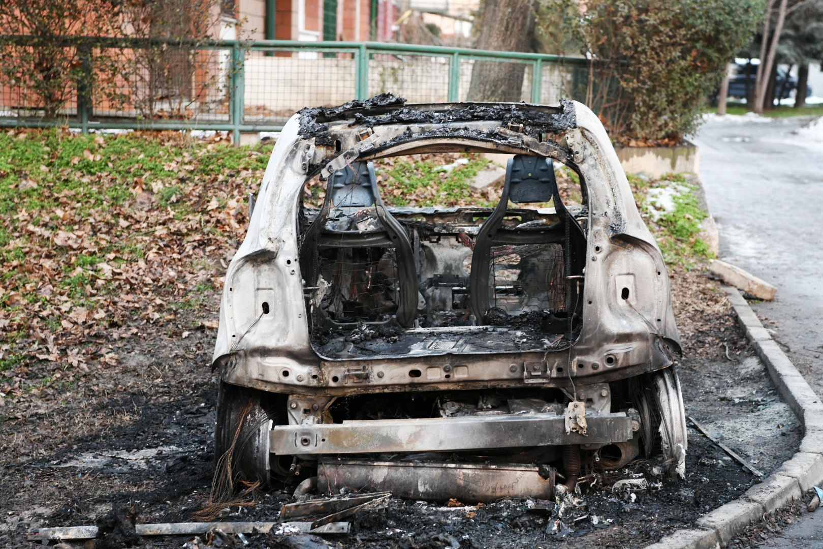 Beograd 19.01.2020. Bežanijska kosa, zapaljen automobil, izgoreo automobil, hronika Foto: Vesna Lalić/Nova.rs